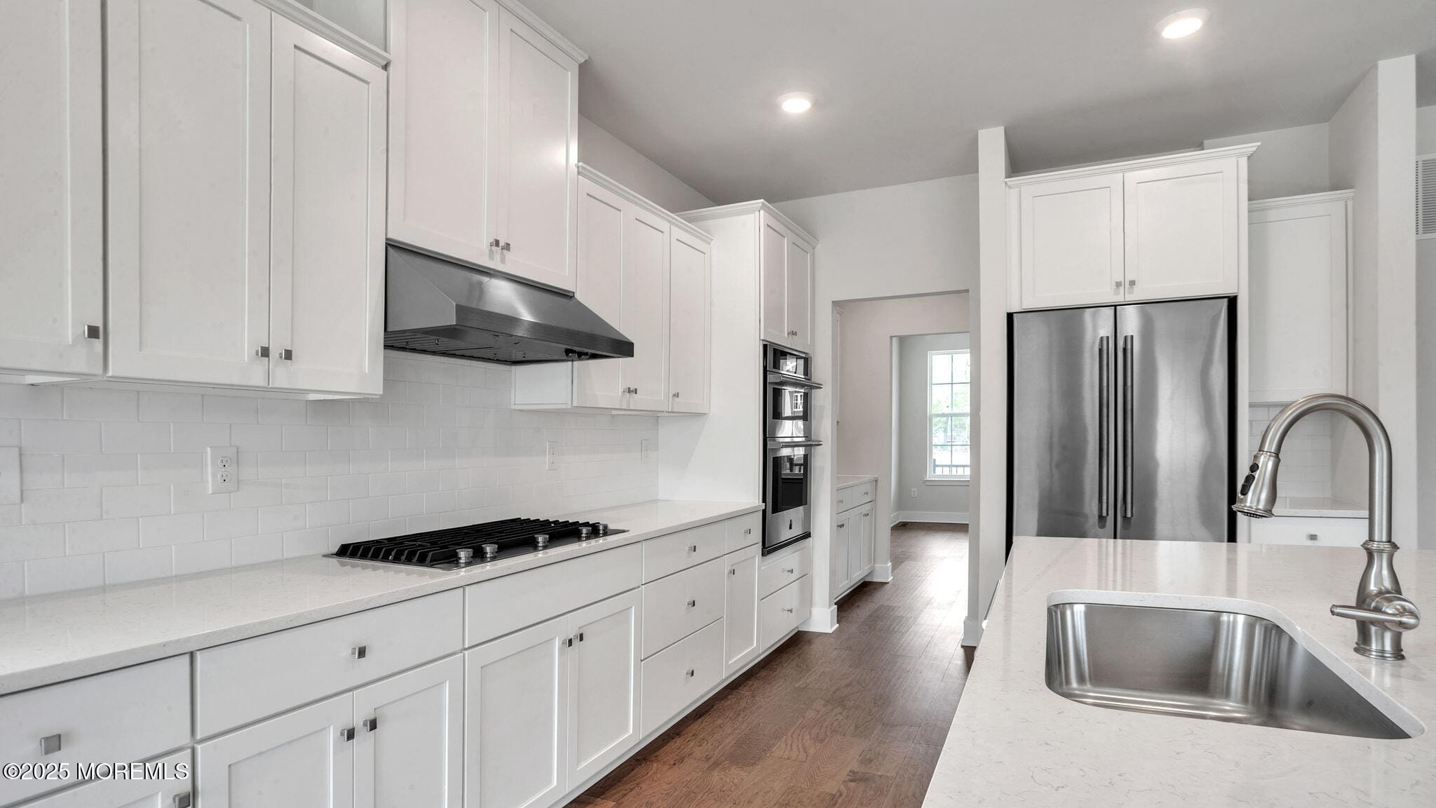 7100 Prospect Avenue Image 5
