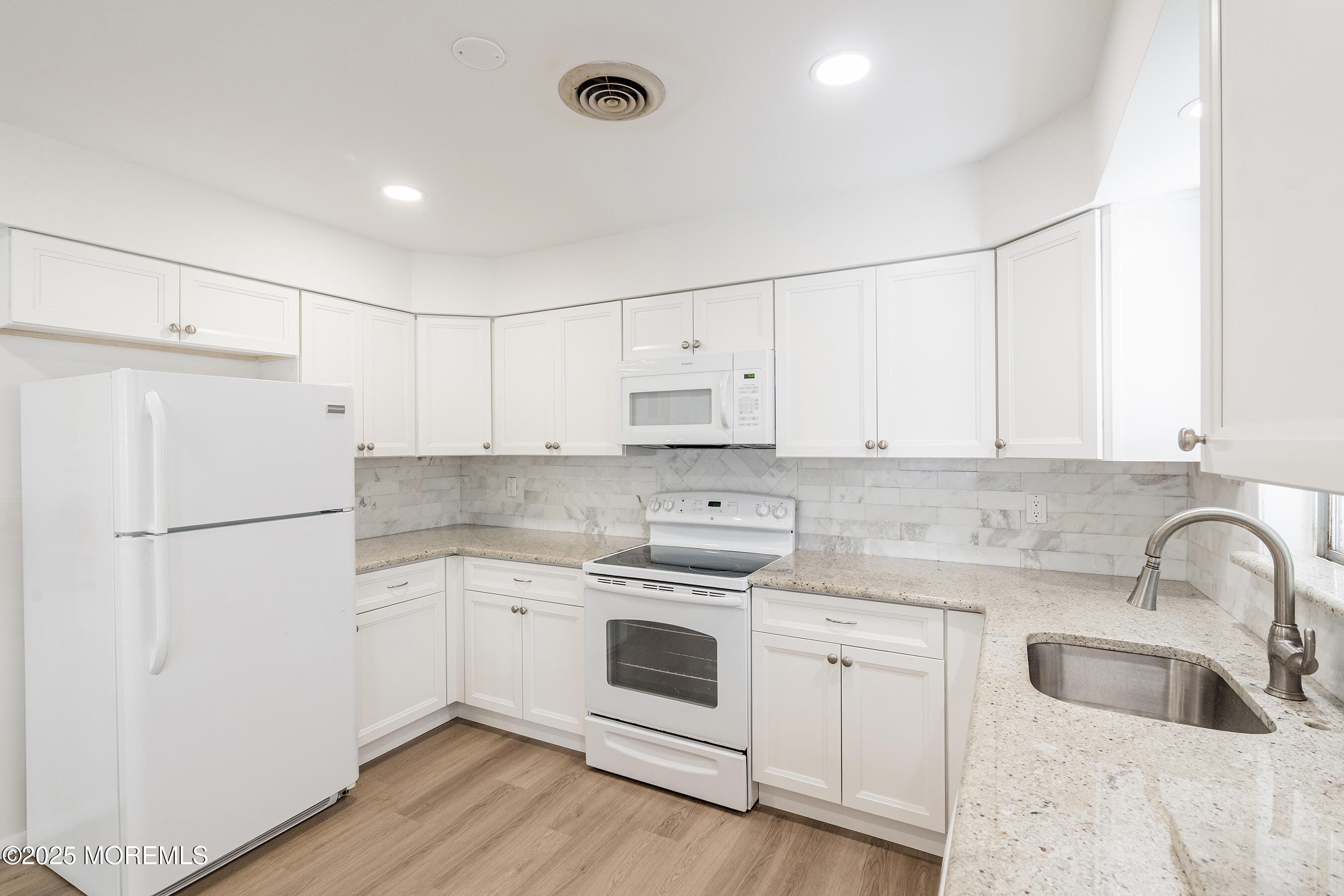 10 Jefferson Lane B, Whiting, NJ, 08759 image 8