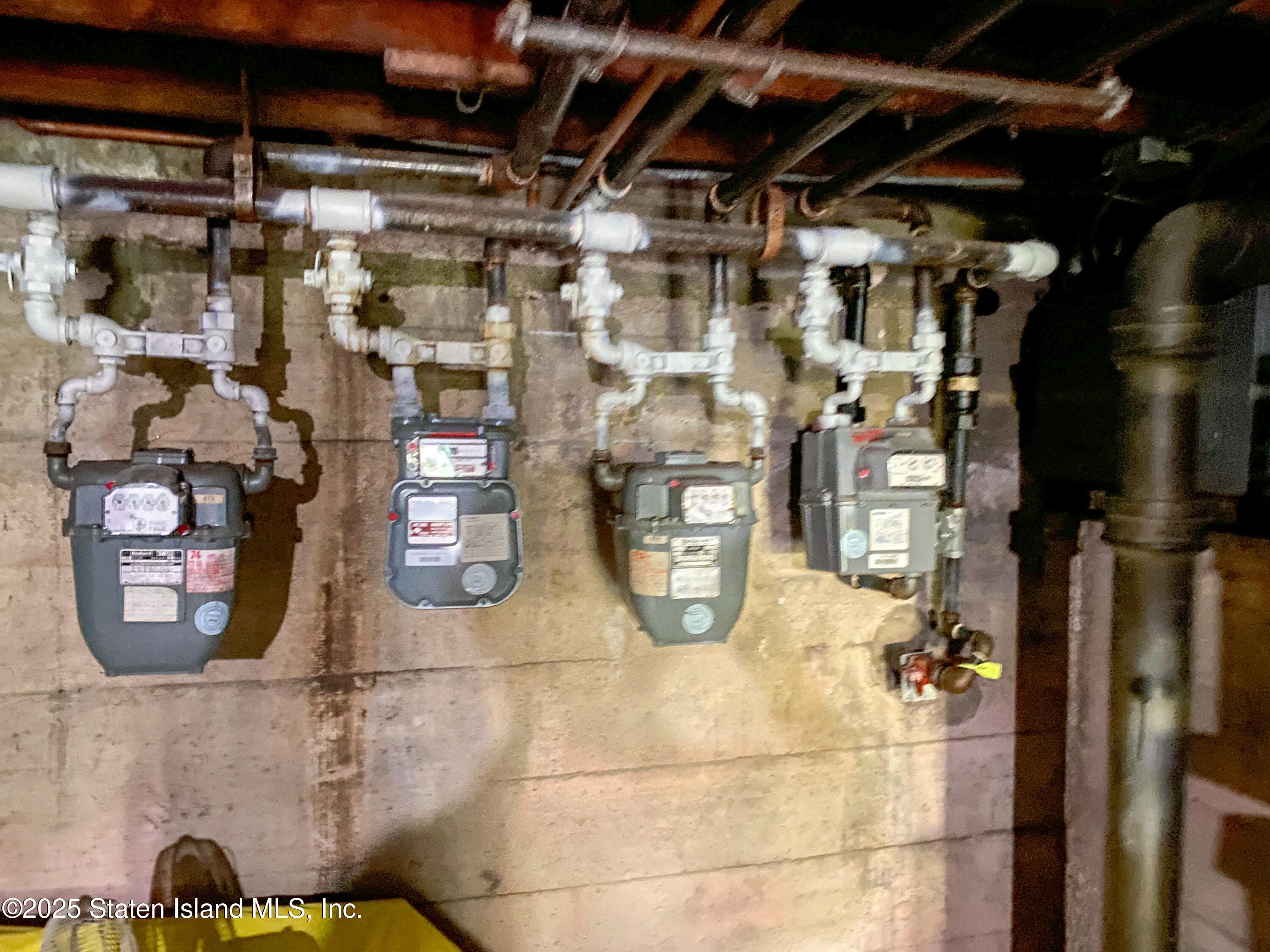 172-174 Llewellyn Place, Staten Island, NY, 10314 image 32