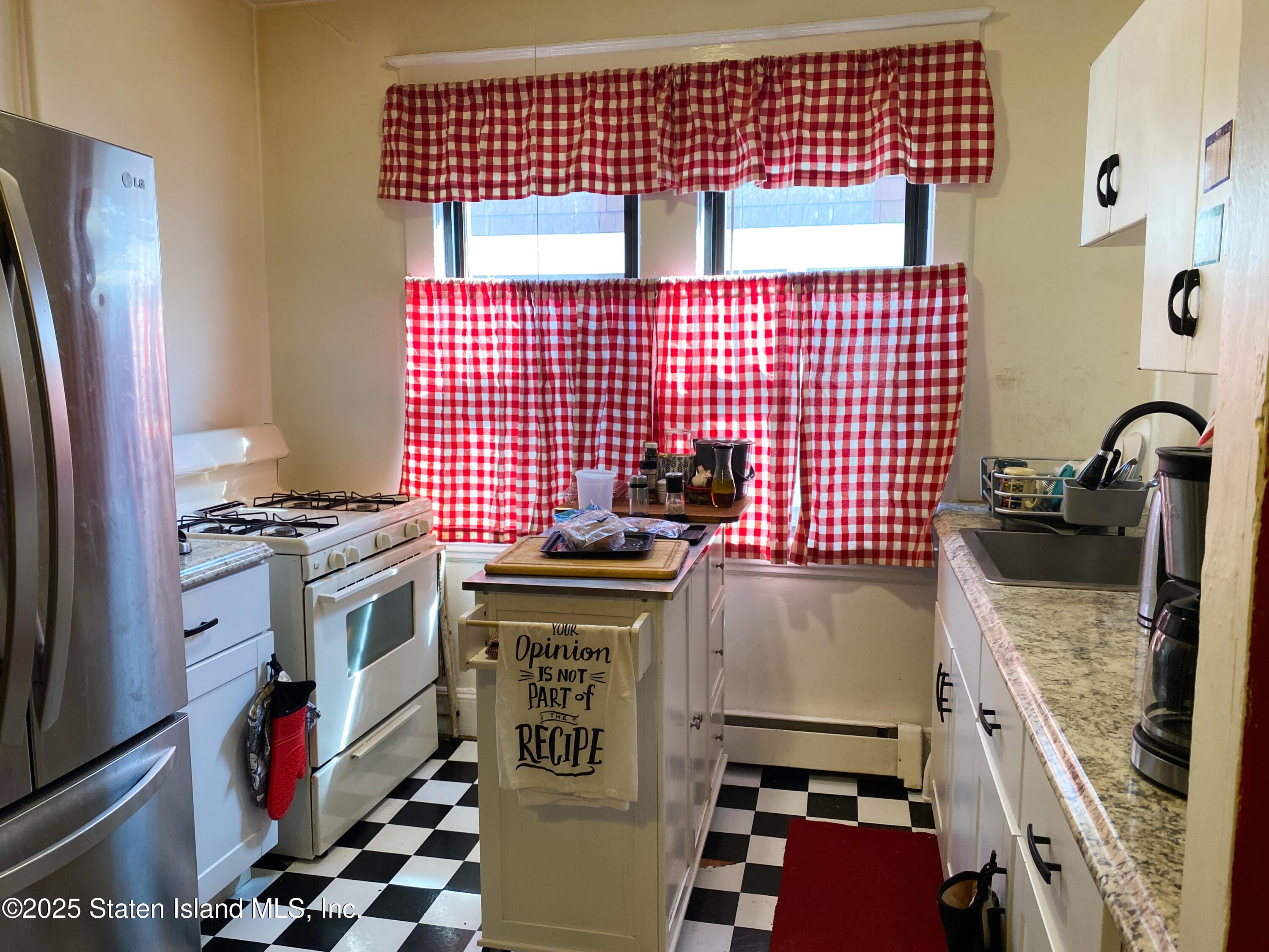 172-174 Llewellyn Place, Staten Island, NY, 10314 image 18