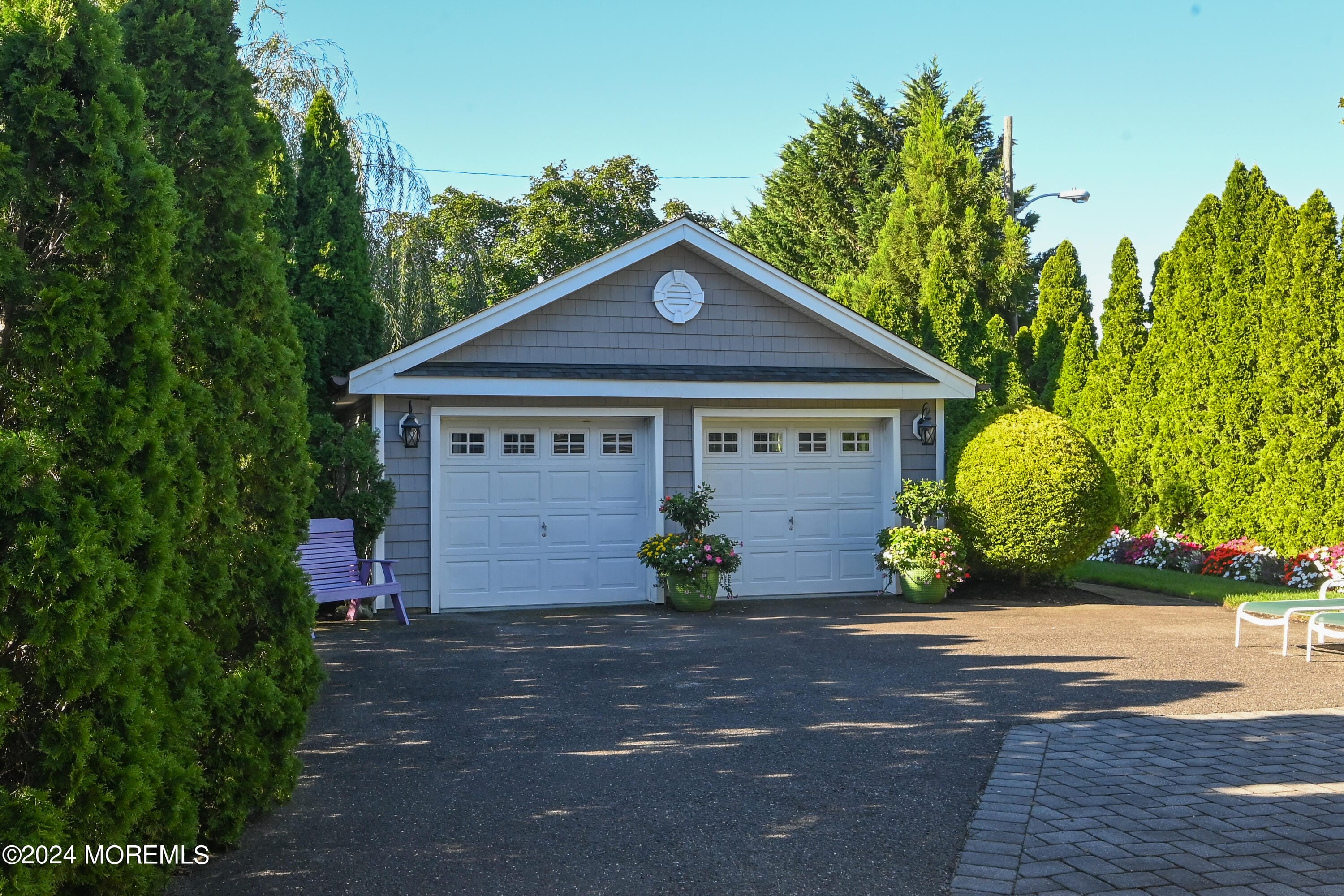 513 Mercer Avenue Image 4