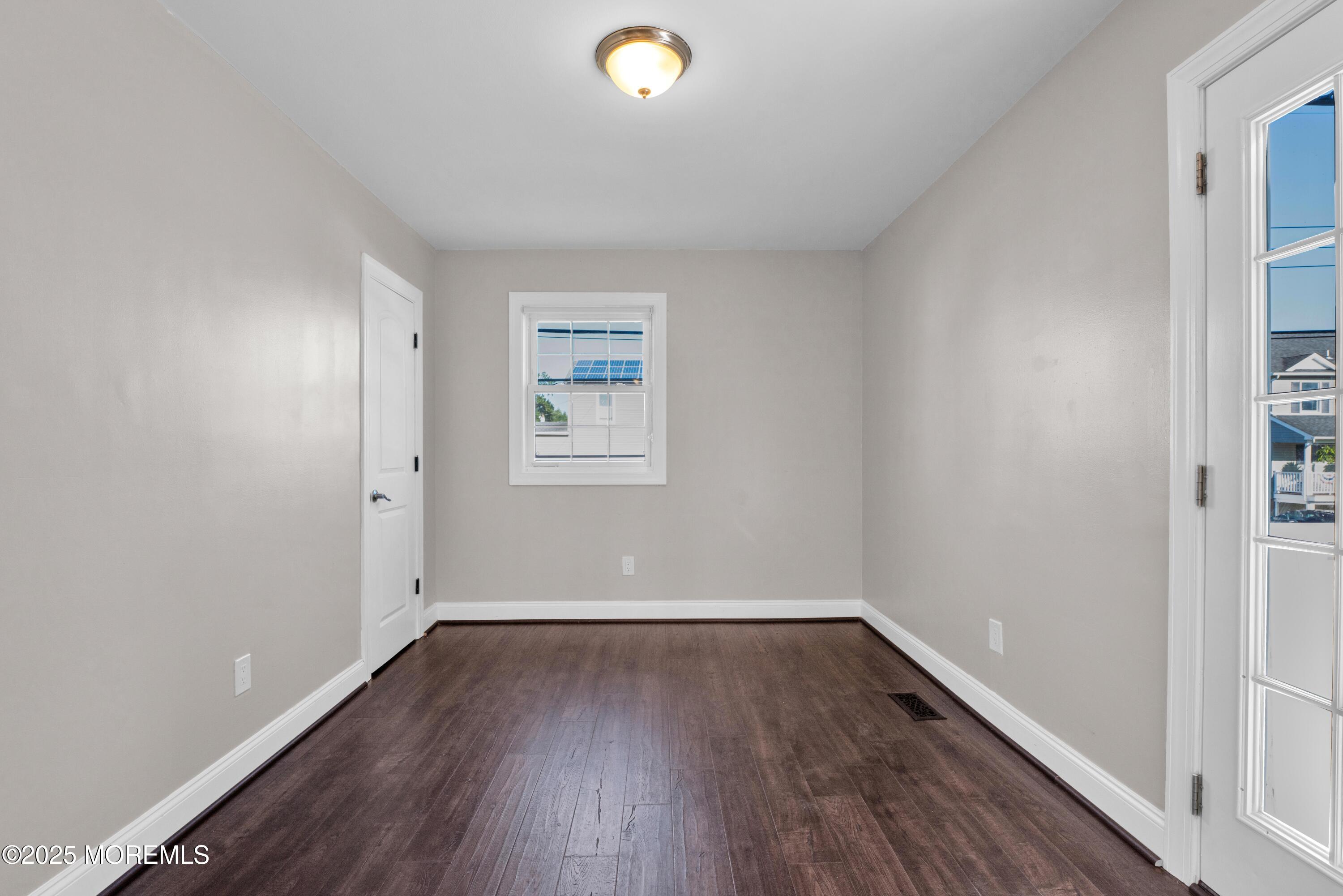 401 Spruce Street, Union Beach, NJ, 07735 image 21