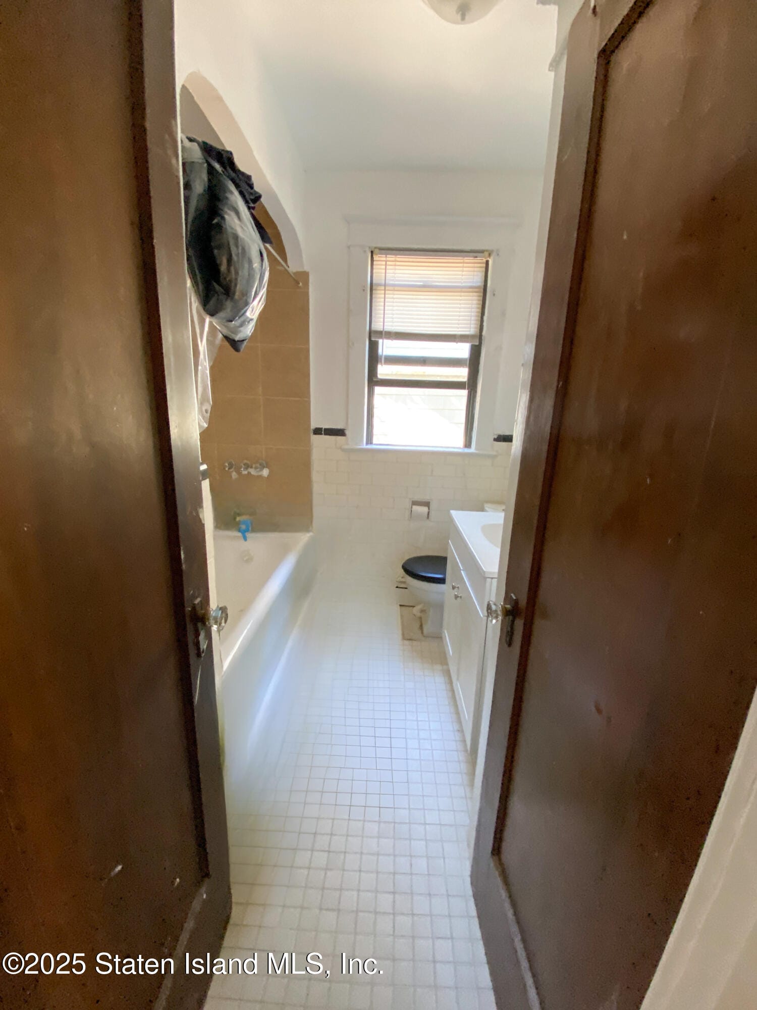 172-174 Llewellyn Place, Staten Island, NY, 10314 image 7