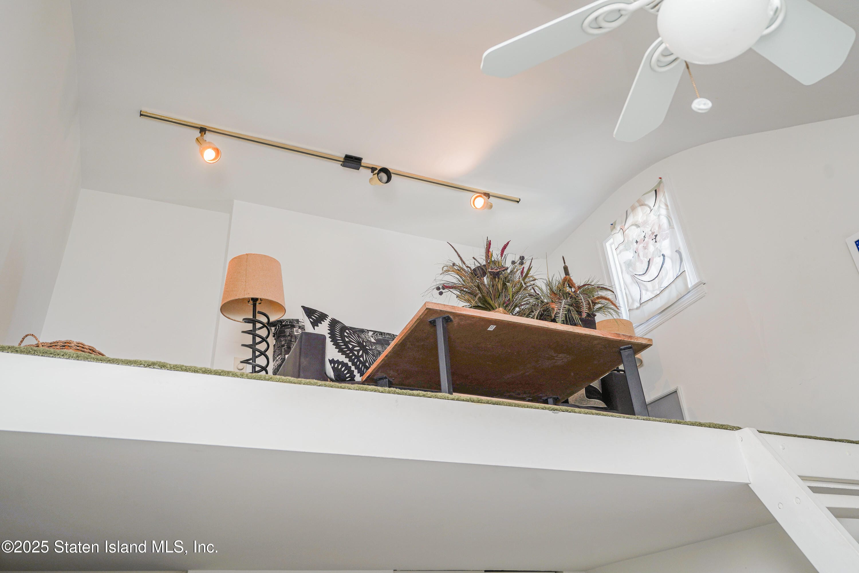 24 Hampton Green, Staten Island, NY, 10312 image 32