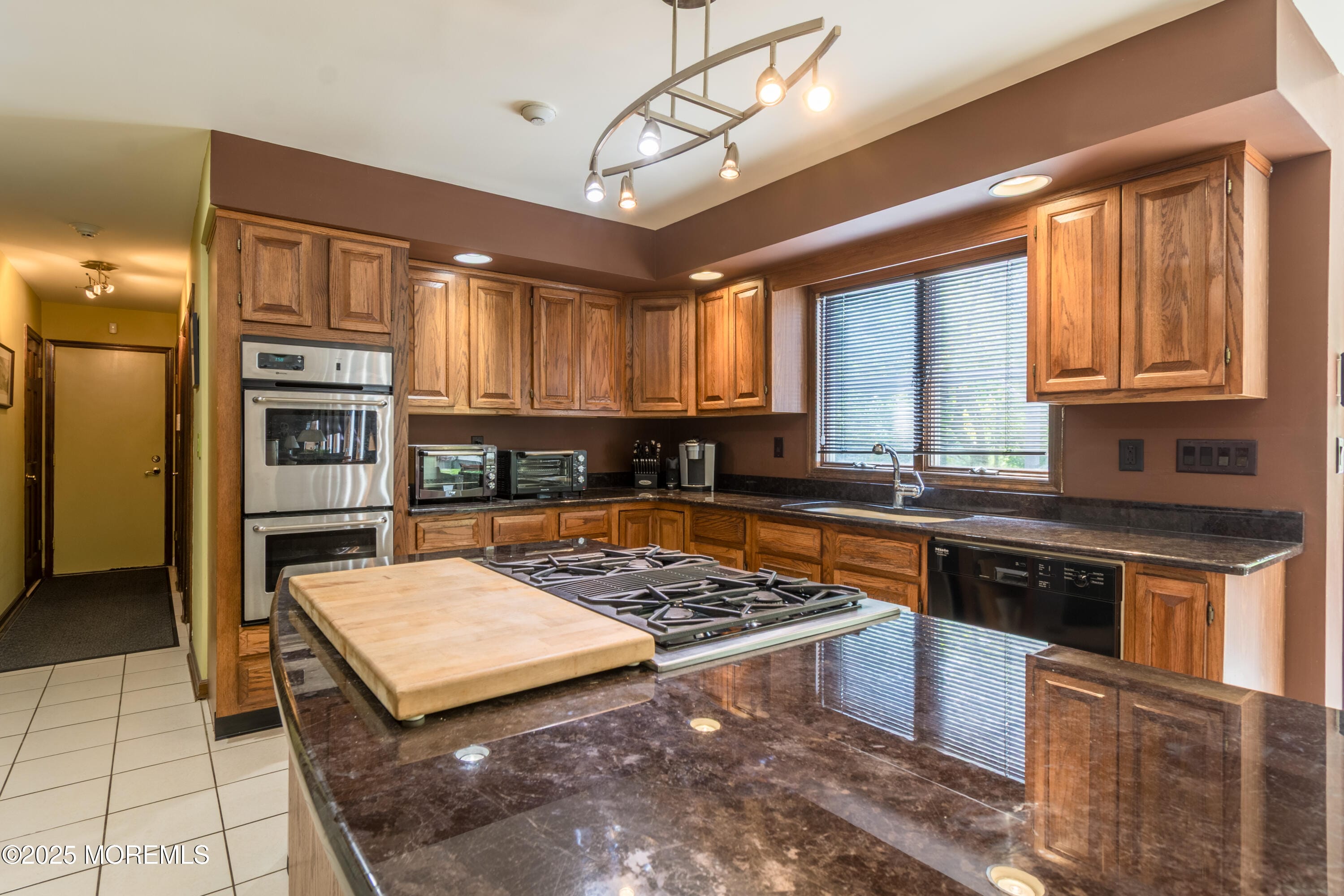 5 Lucas Lane, Millstone, NJ, 08510 image 15