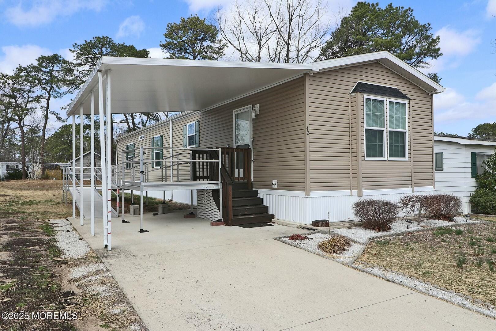 42 Beaver Avenue Image 3