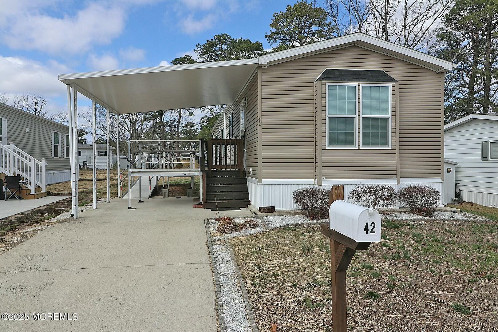 42 Beaver Avenue Image 5