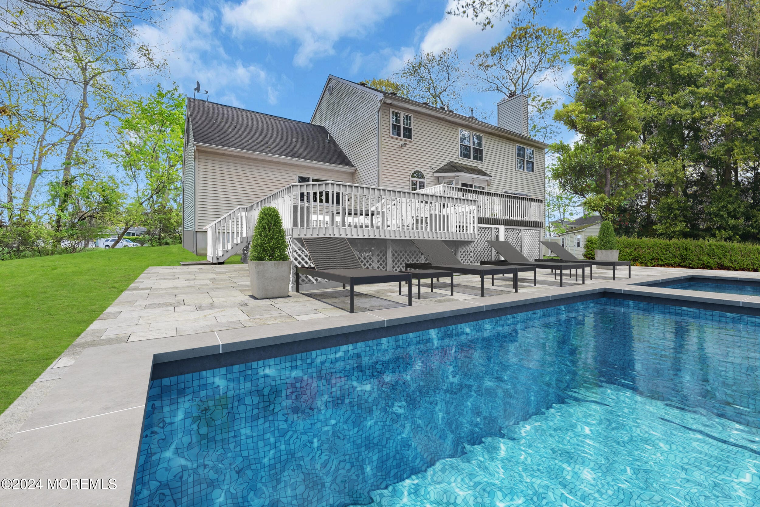 405 Lawrence Avenue Image 2
