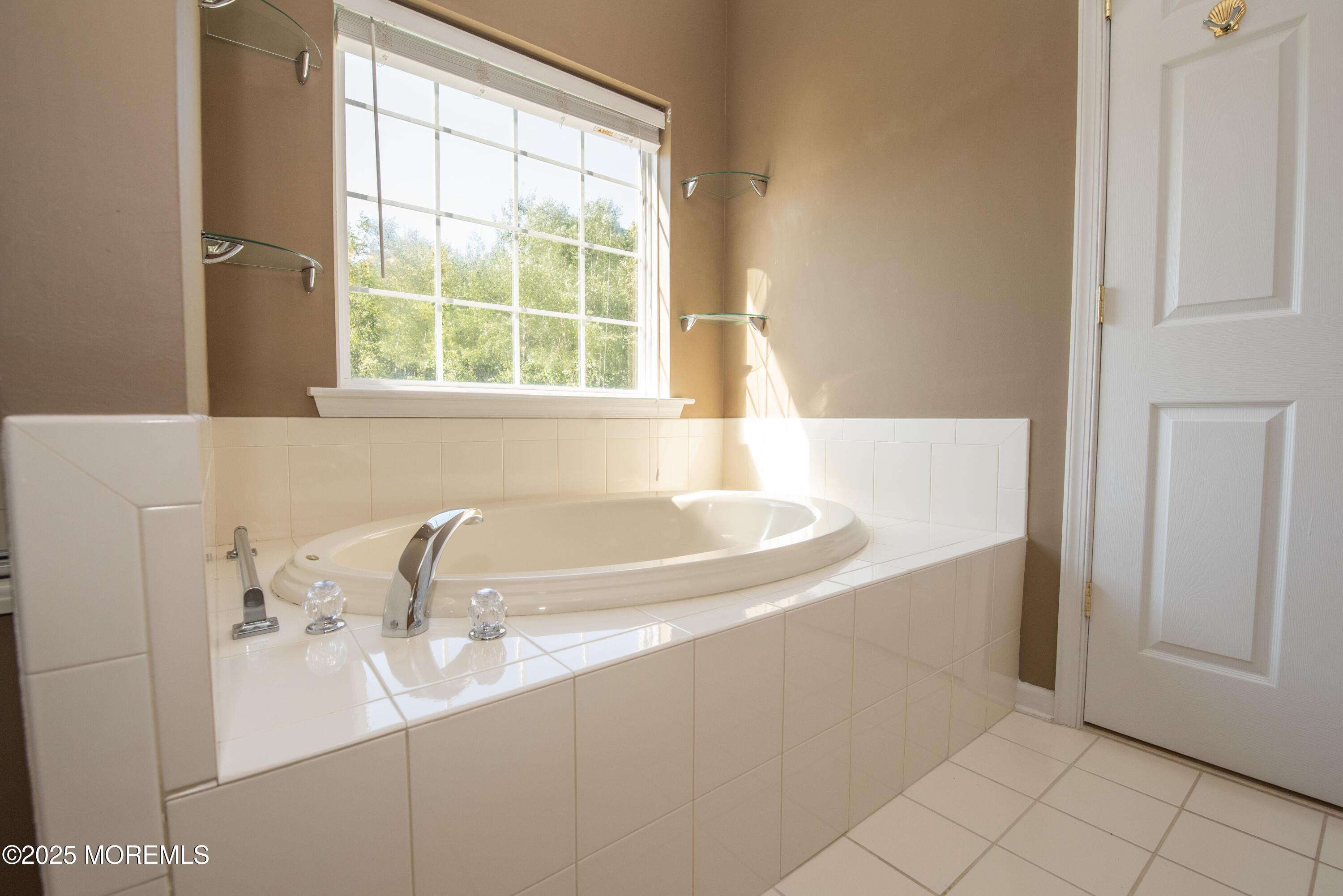 48 Anjou Court, Manchester, NJ, 08759 image 35