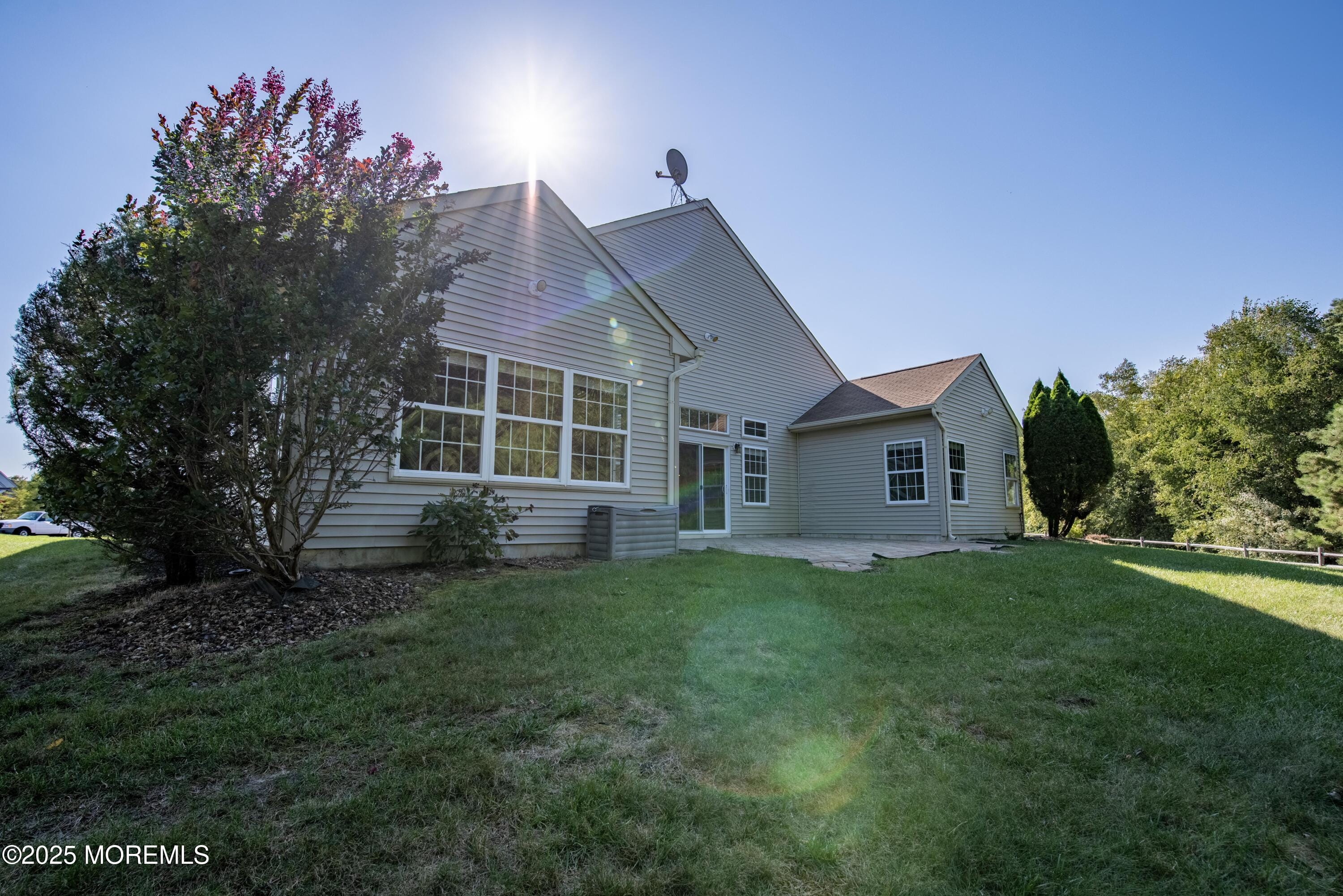 48 Anjou Court Image 4