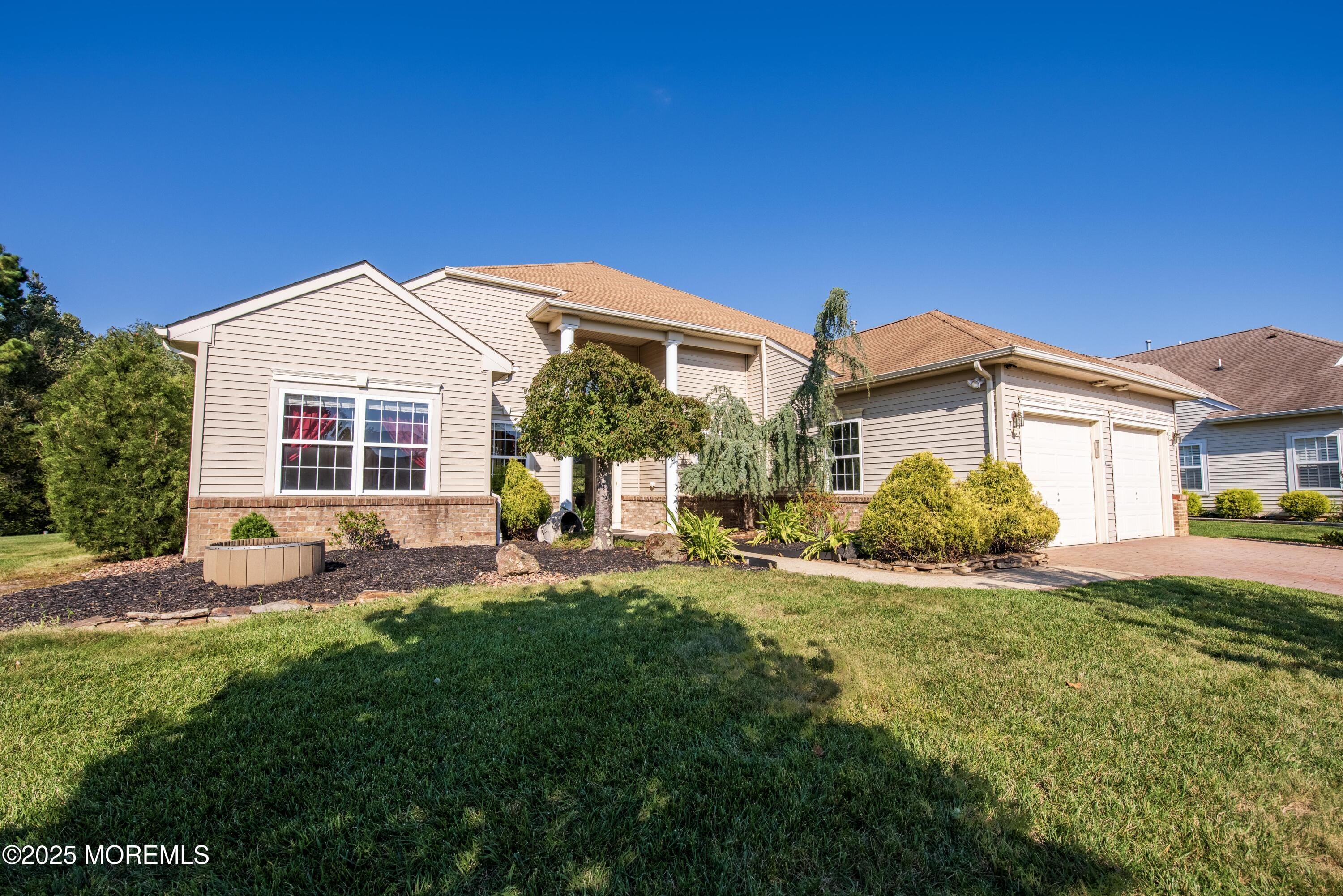 48 Anjou Court Image 2