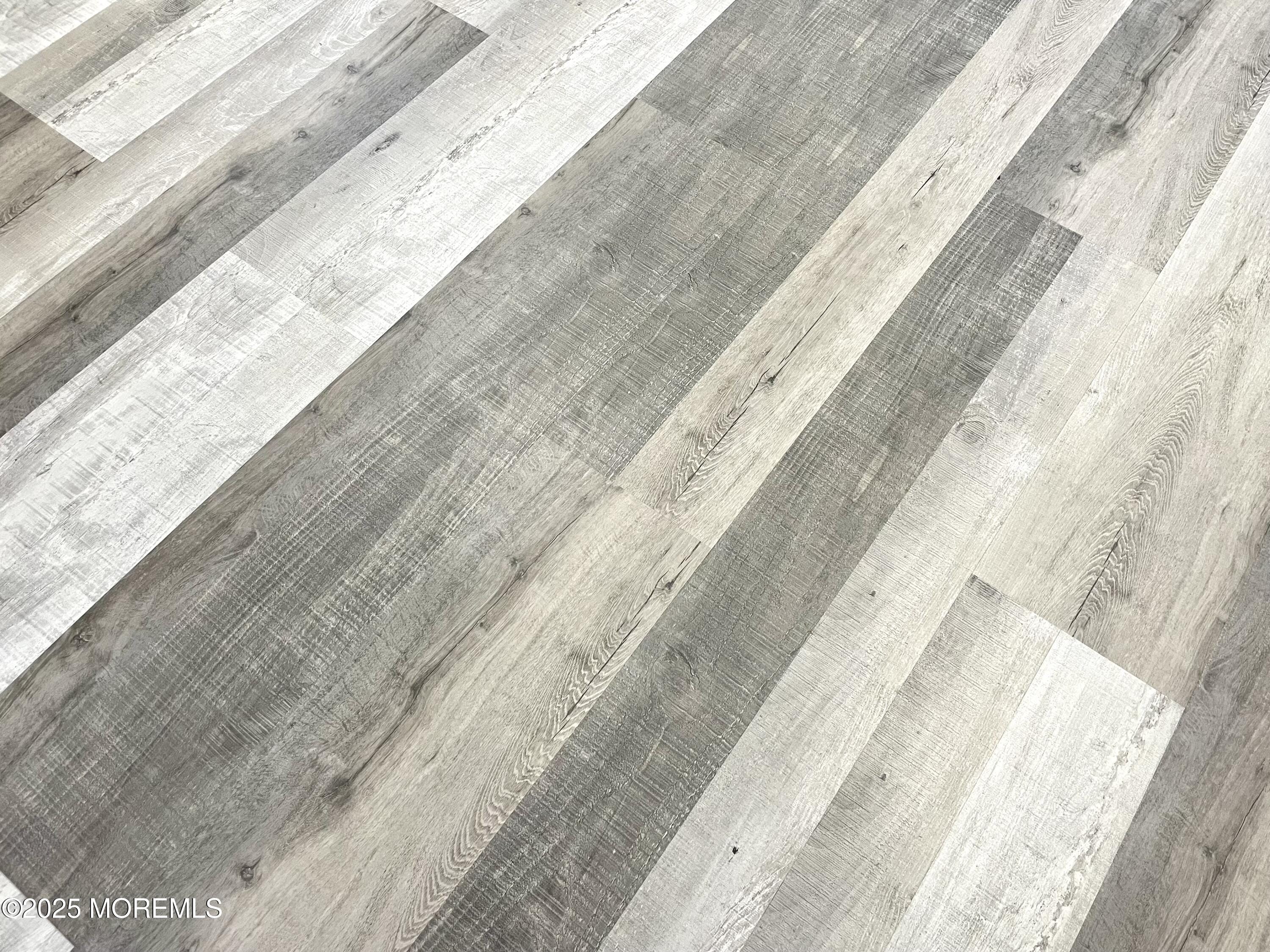 752 Leeward Avenue Image 4