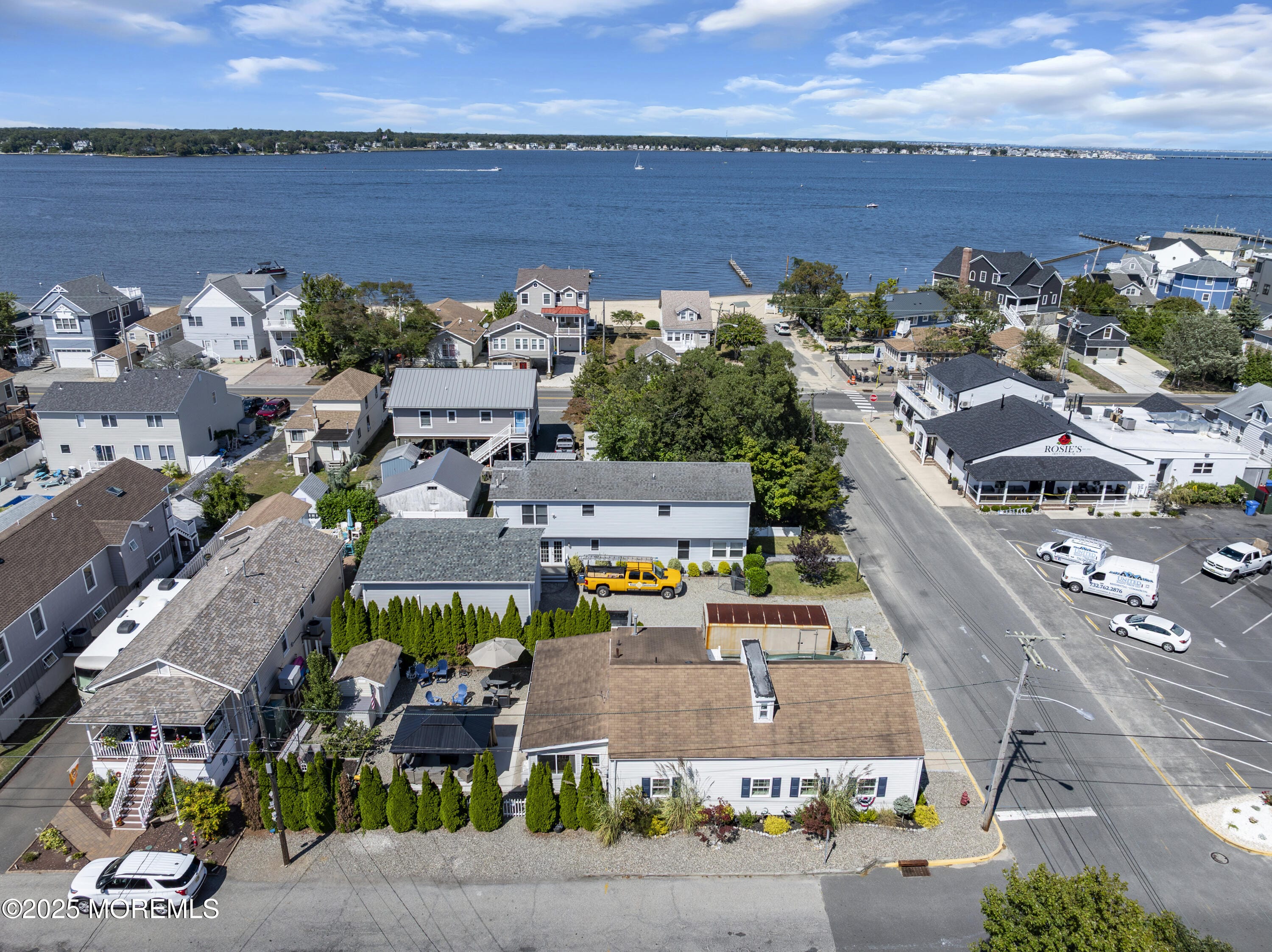 416 Monmouth Avenue Image 3