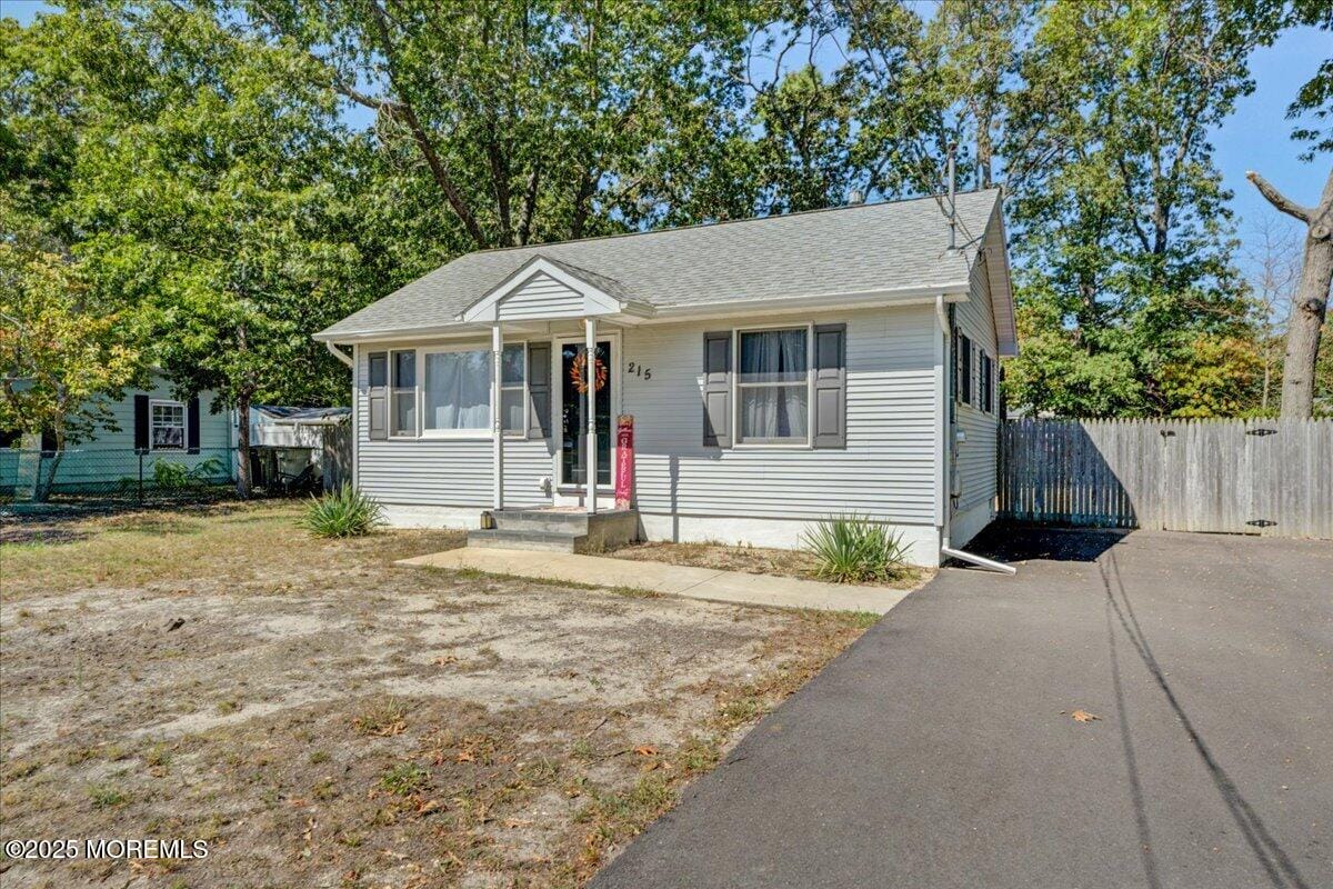 215 Laurel Drive, Bayville, NJ, 08721 image 16