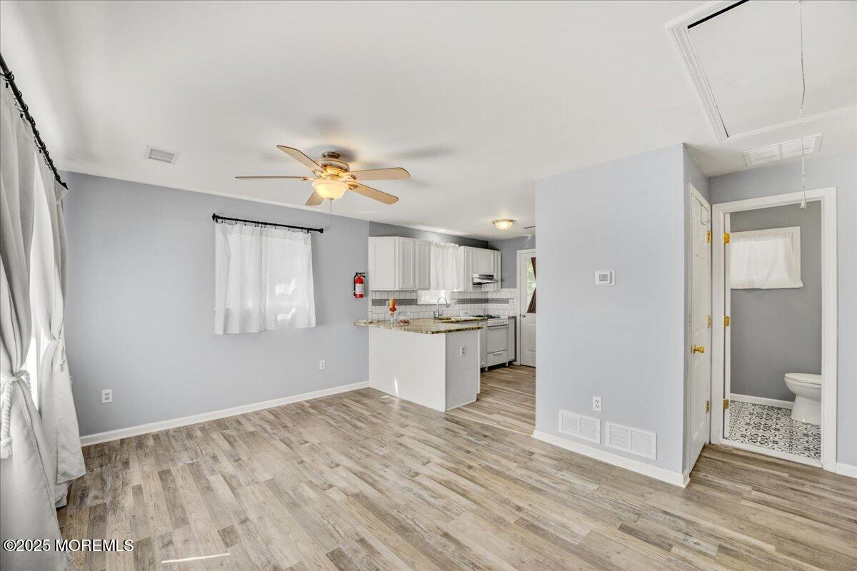 215 Laurel Drive Image 2