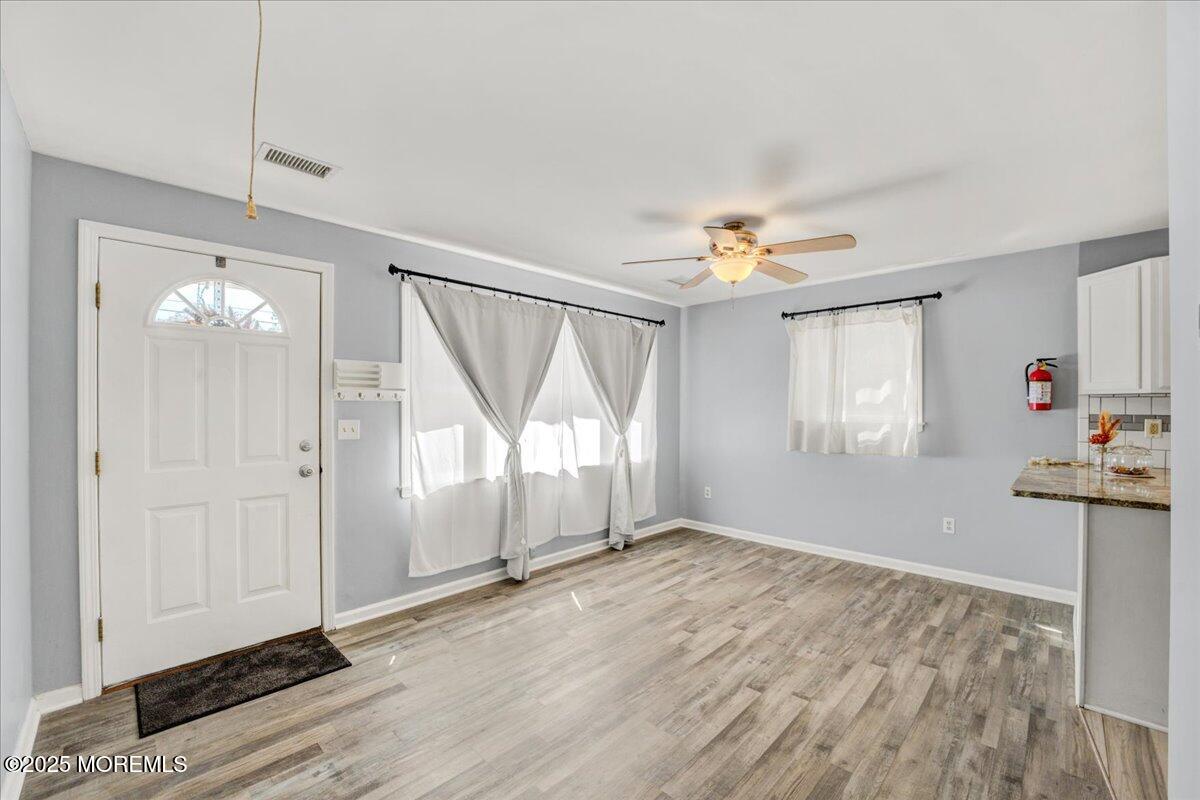 215 Laurel Drive Image 3
