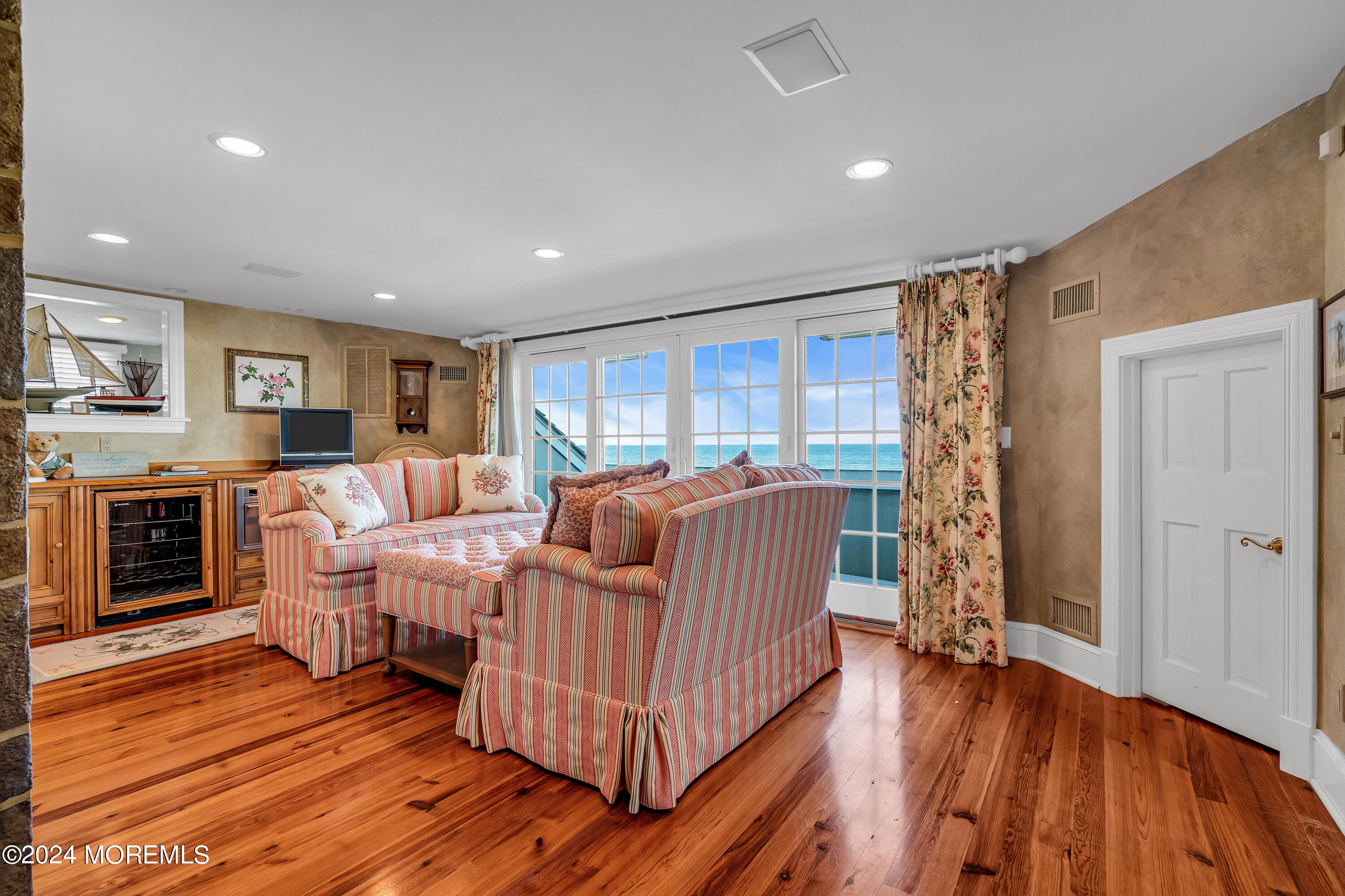 767 East Avenue, Bay Head, NJ, 08742 image 182