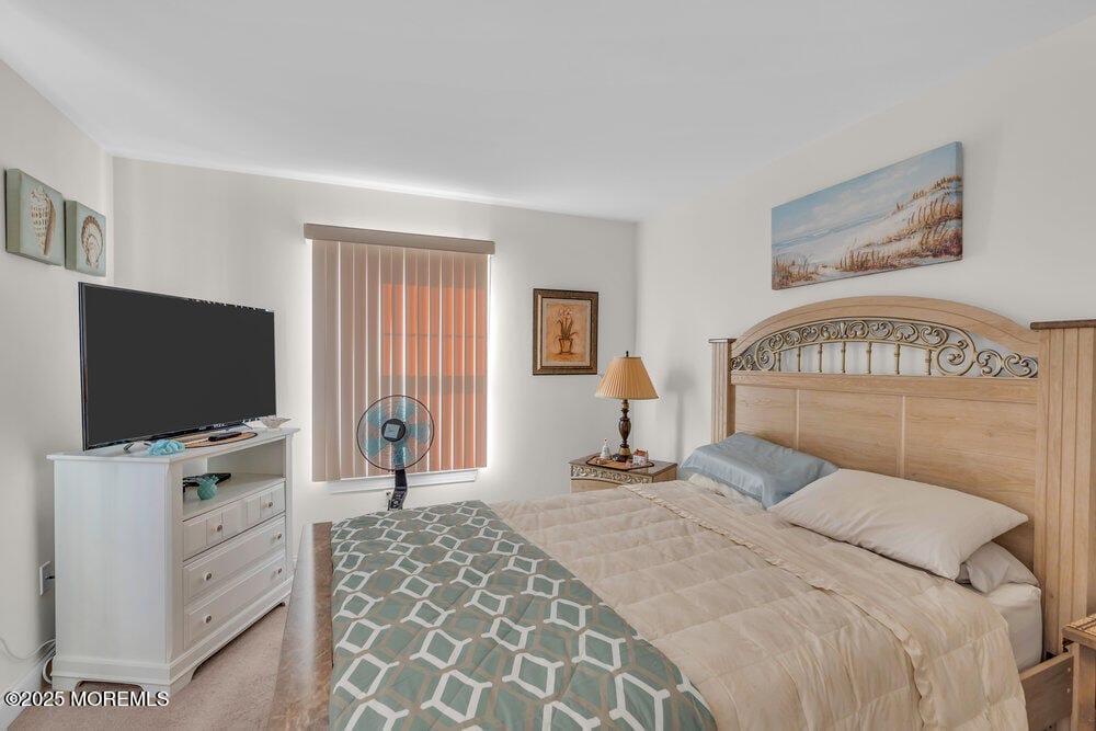 40 University Drive, Long Branch, NJ, 07740 image 16