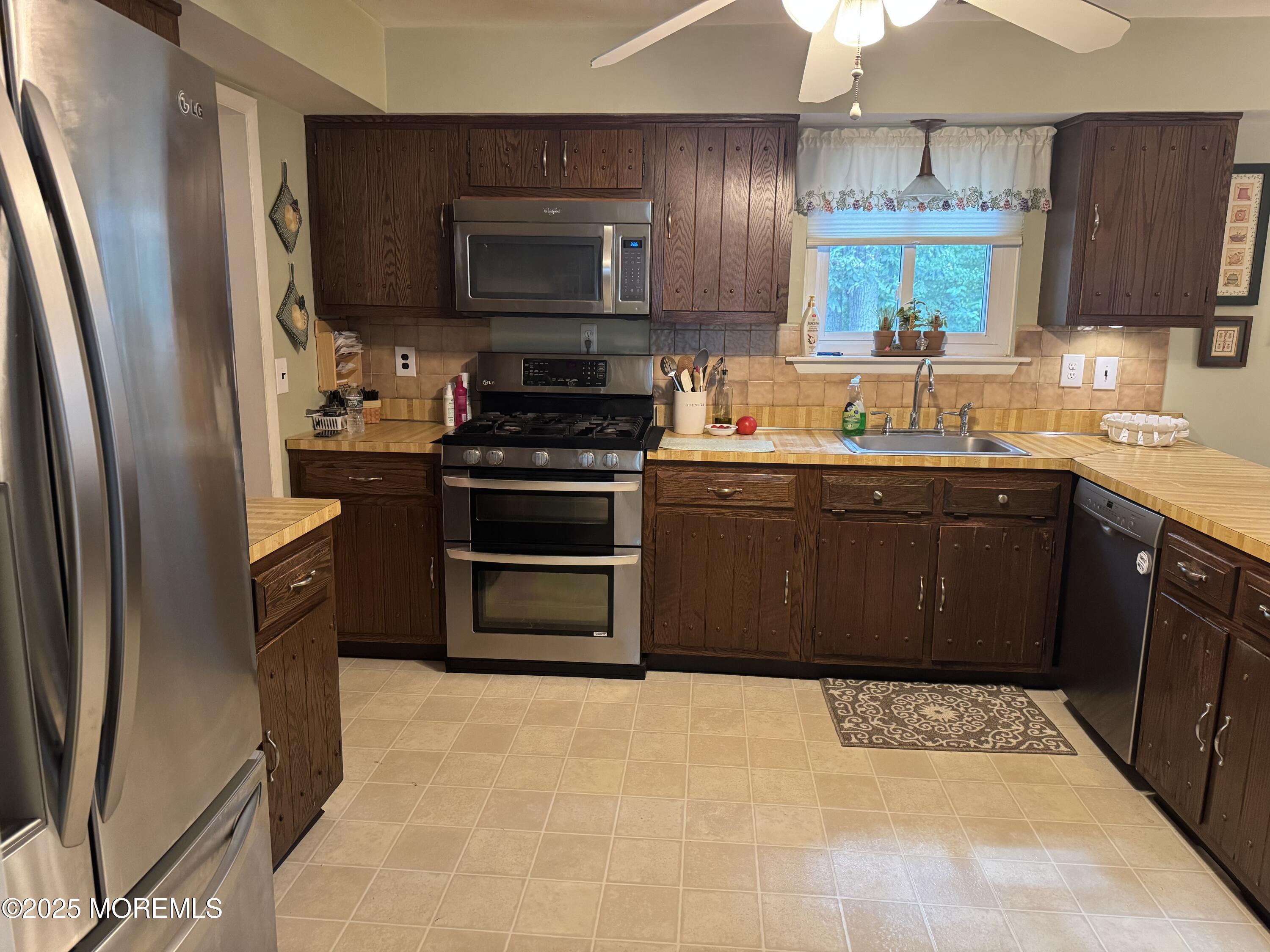 12 Glen Arden Drive, Howell, NJ, 07731