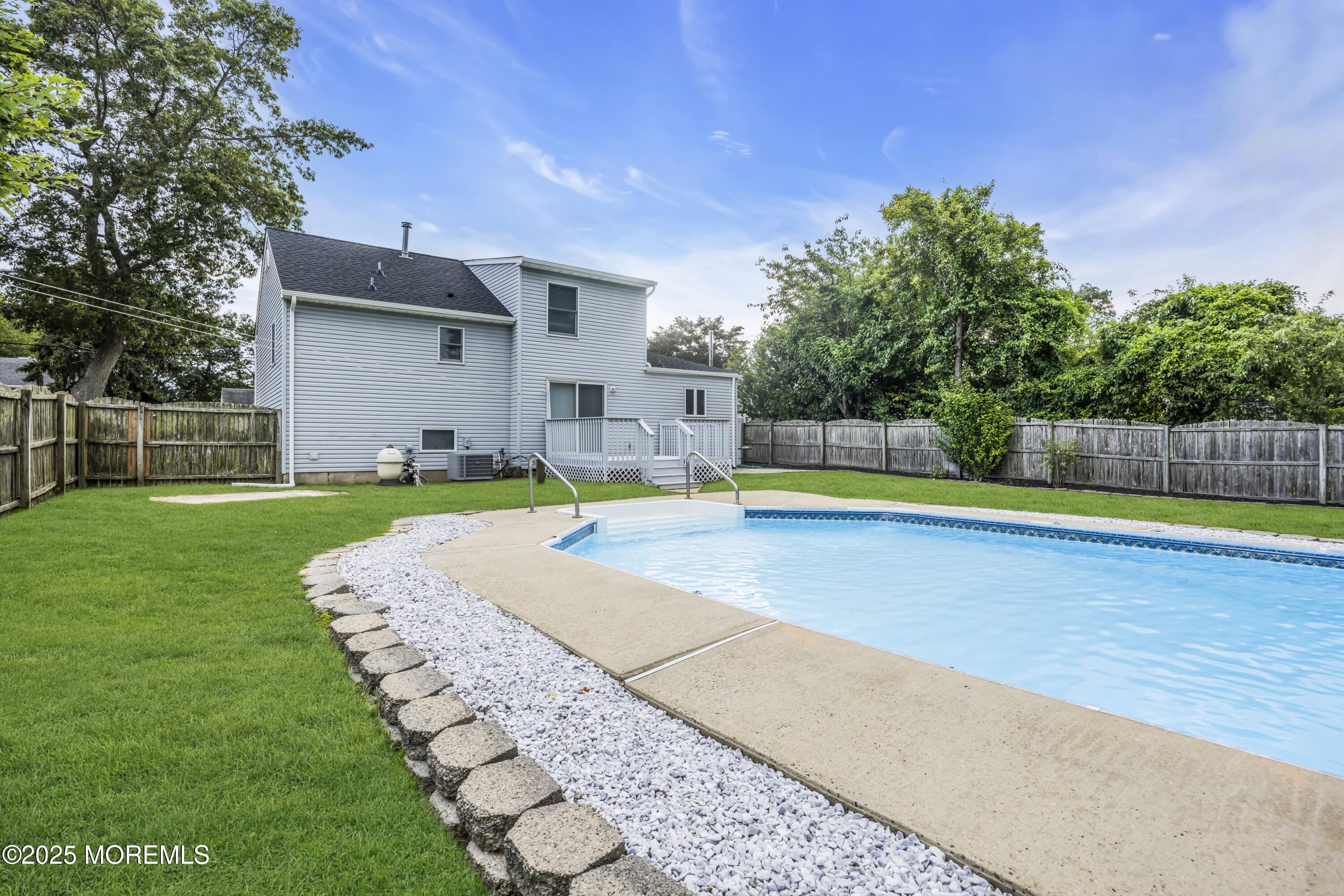 109 Dennis Drive Image 2