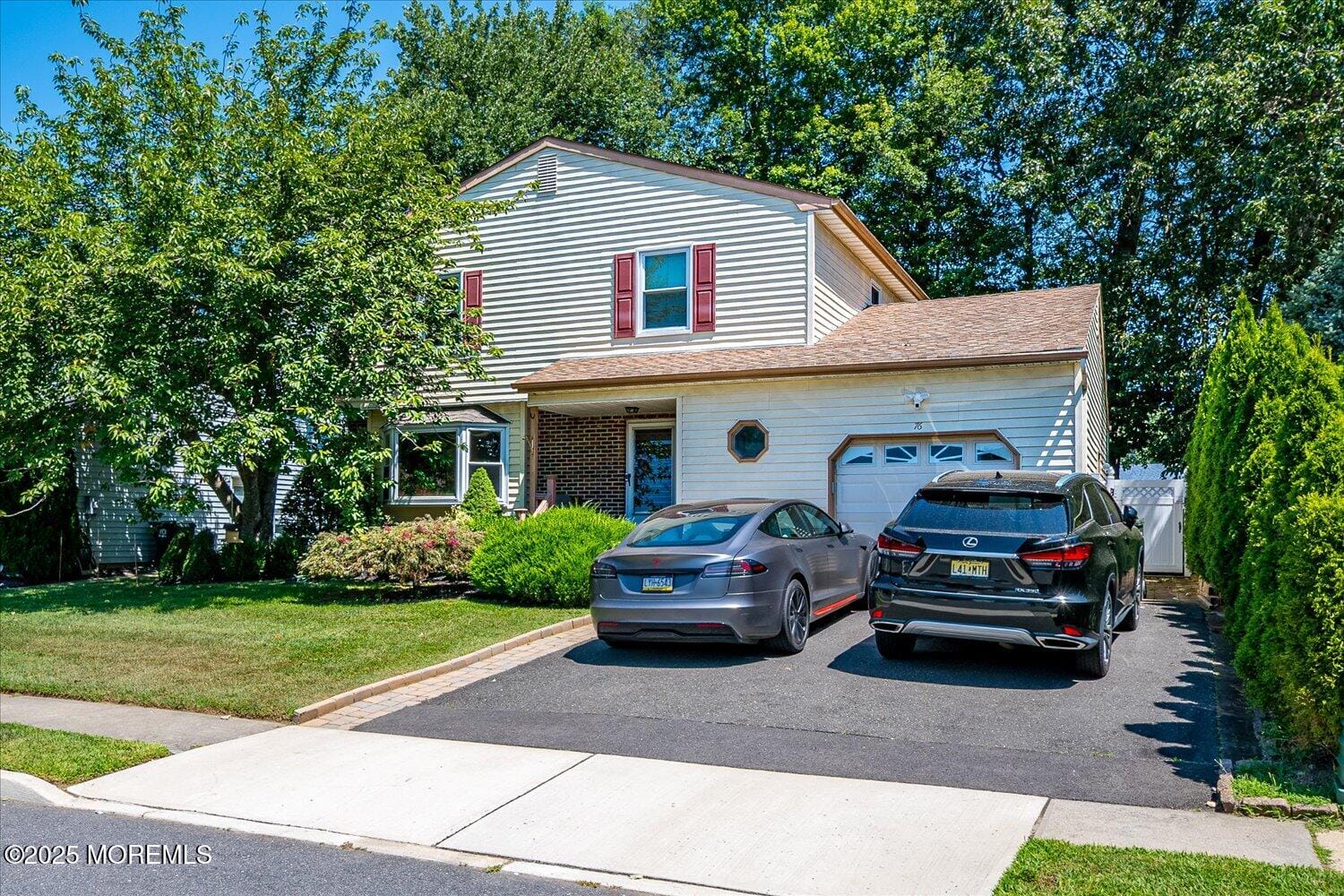 76 Scenic Drive, Freehold, NJ, 07728
