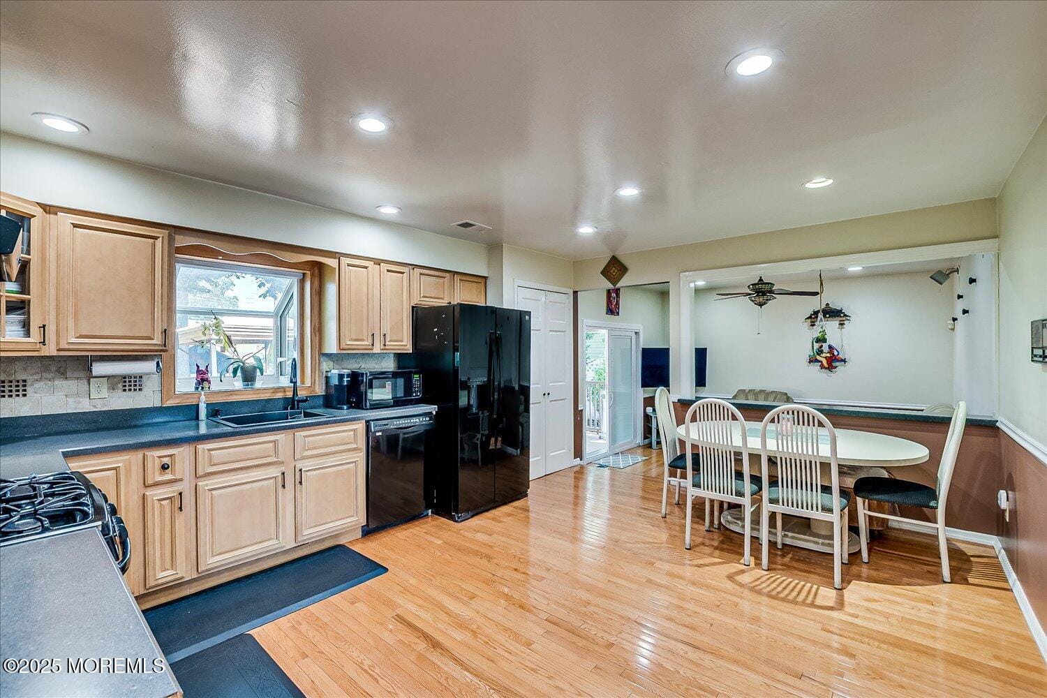 76 Scenic Drive, Freehold, NJ, 07728 image 18