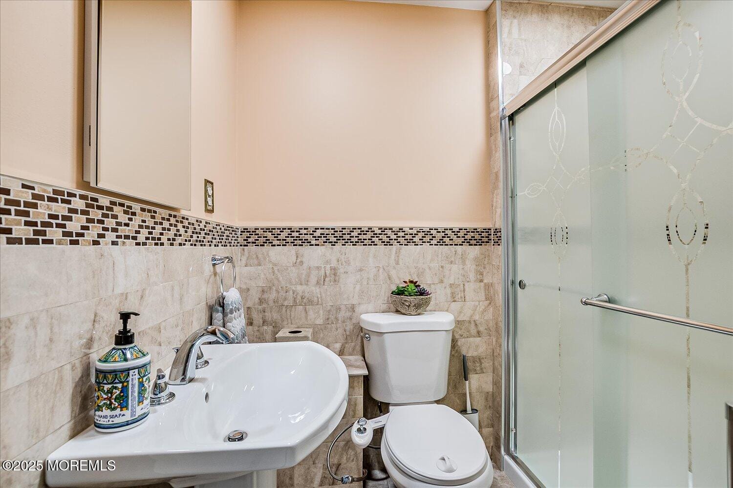 76 Scenic Drive, Freehold, NJ, 07728 image 25