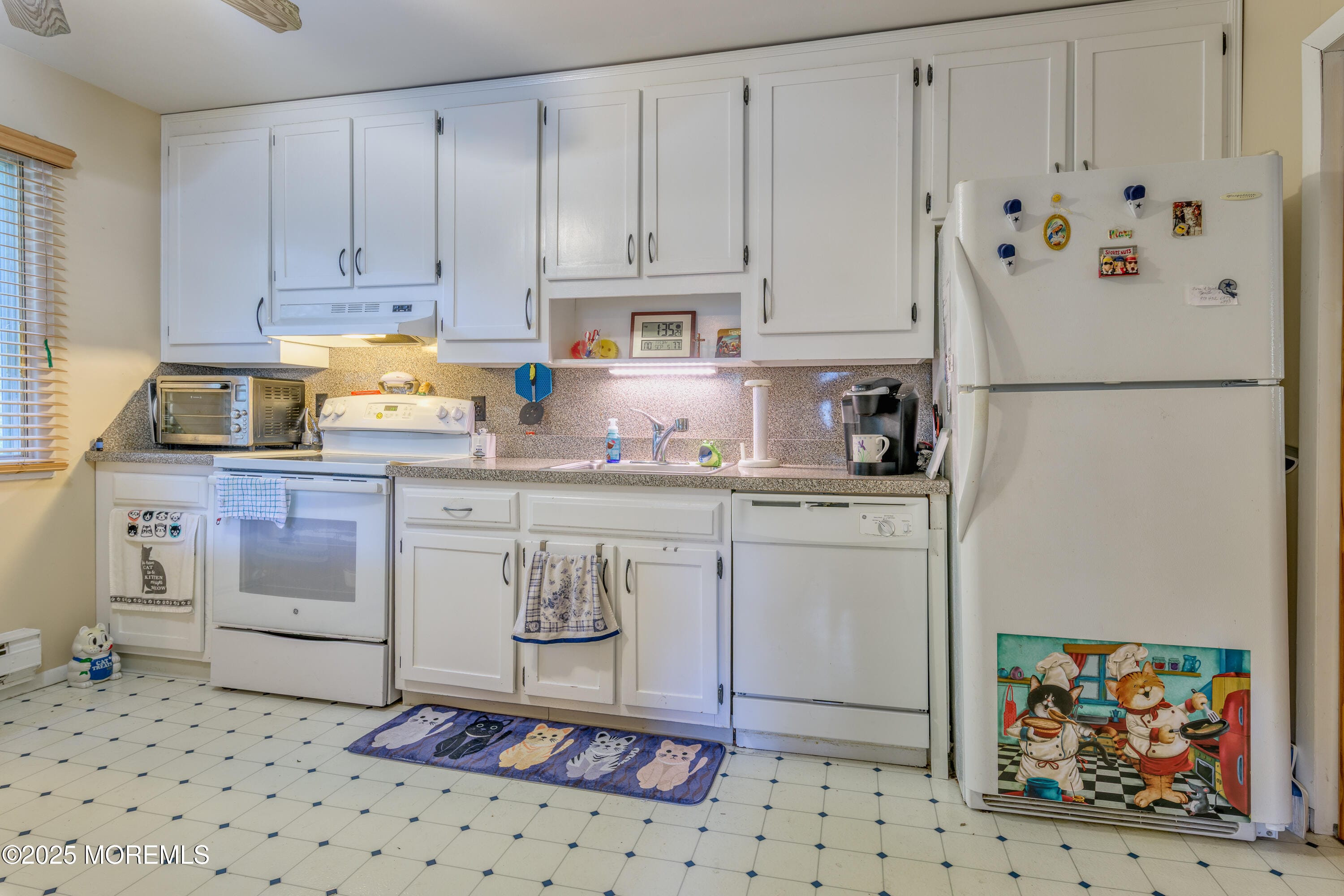 4 California Drive B, Whiting, NJ, 08759 image 9