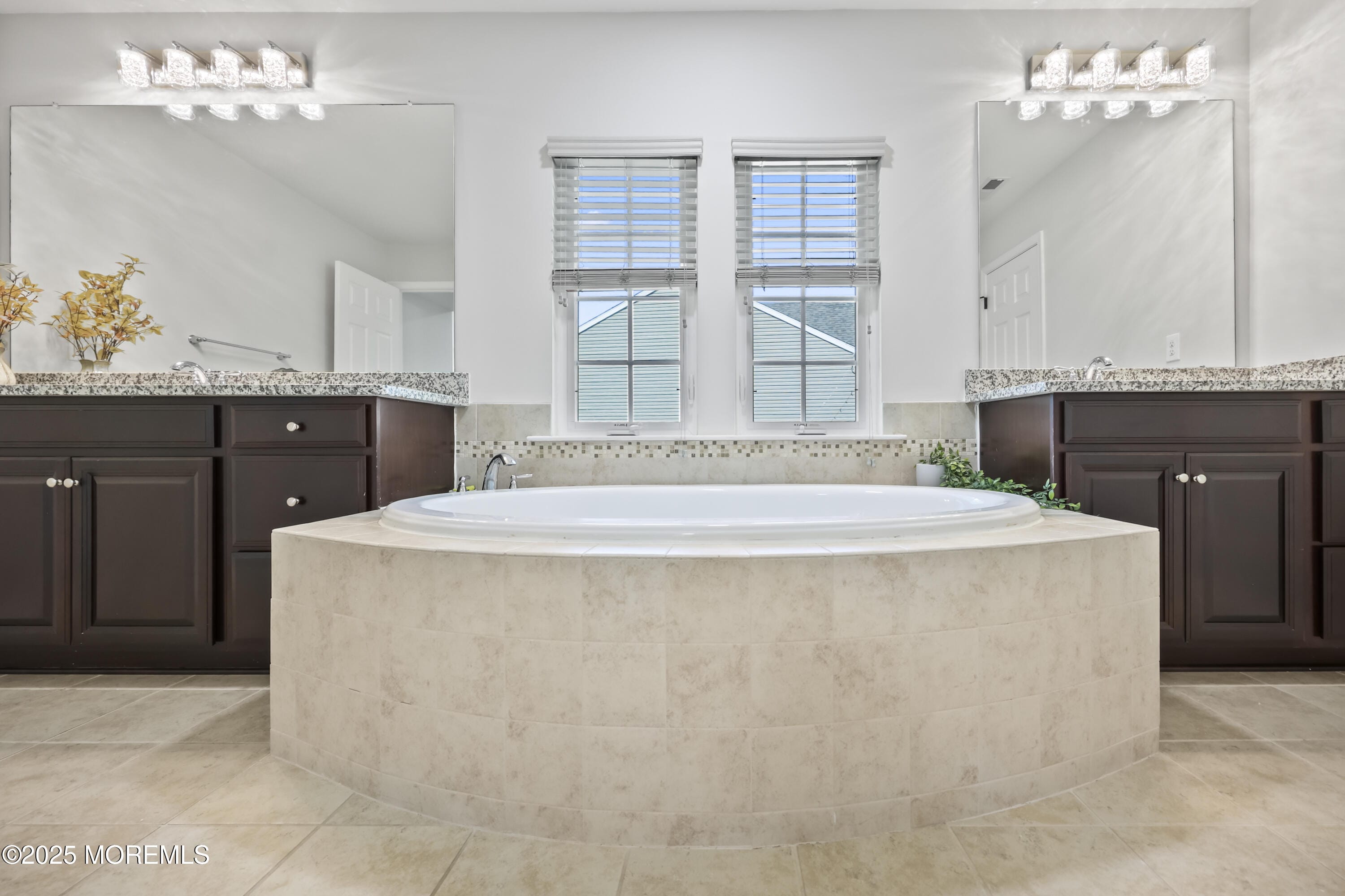 5 Continental Court, Monroe, NJ, 08831 image 29