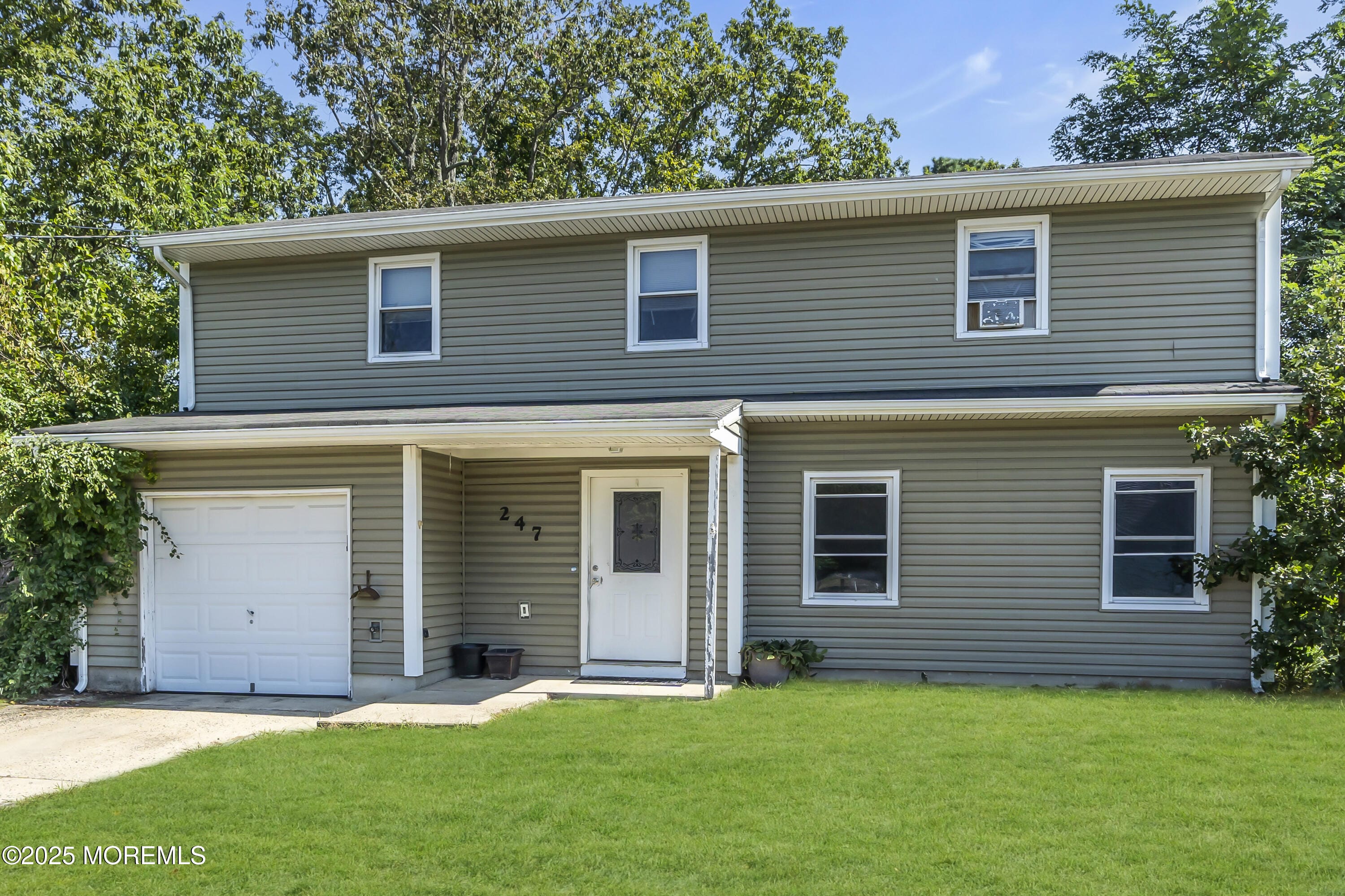 247 Essex Drive Image 3