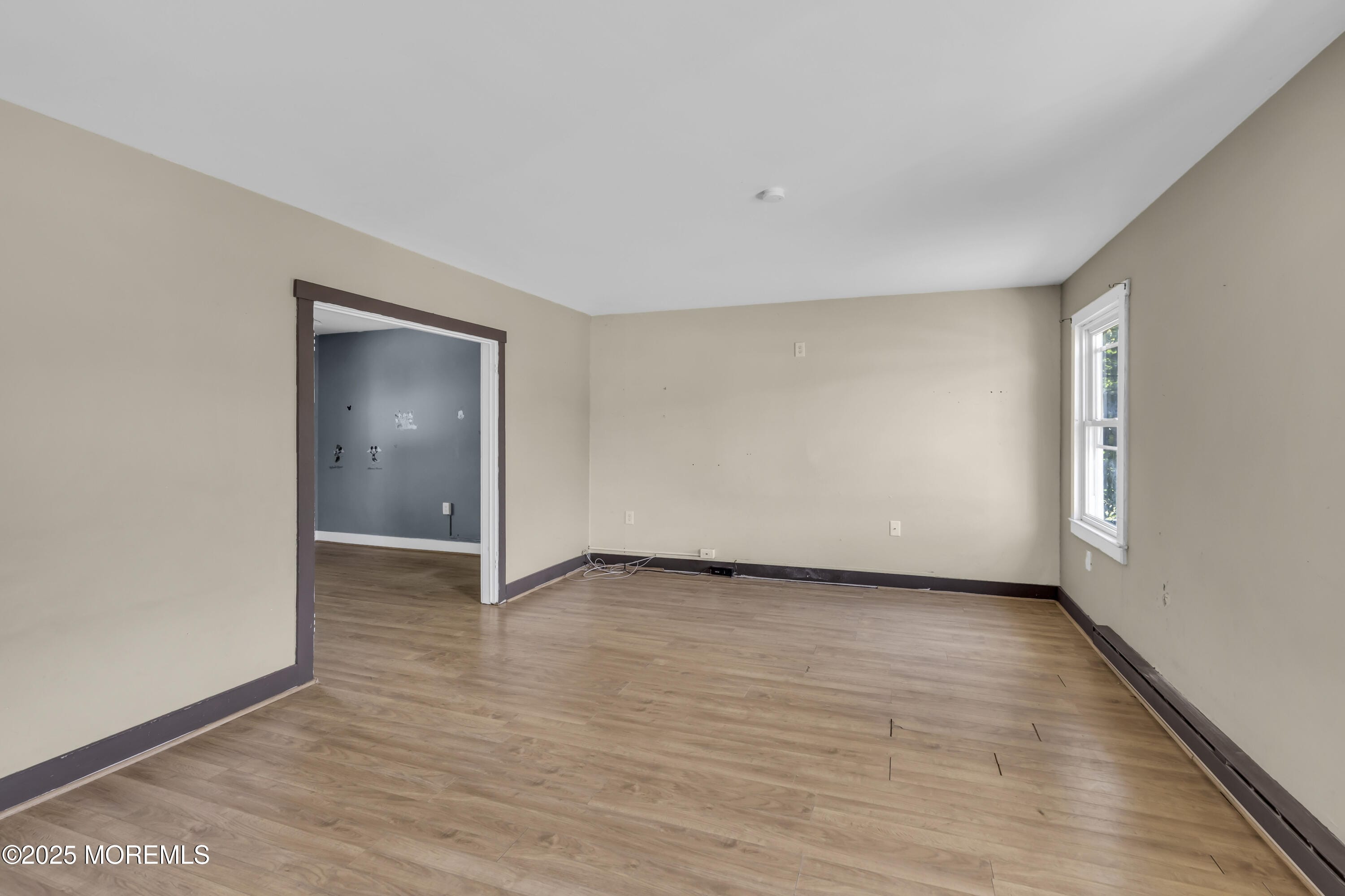 247 Essex Drive Image 4