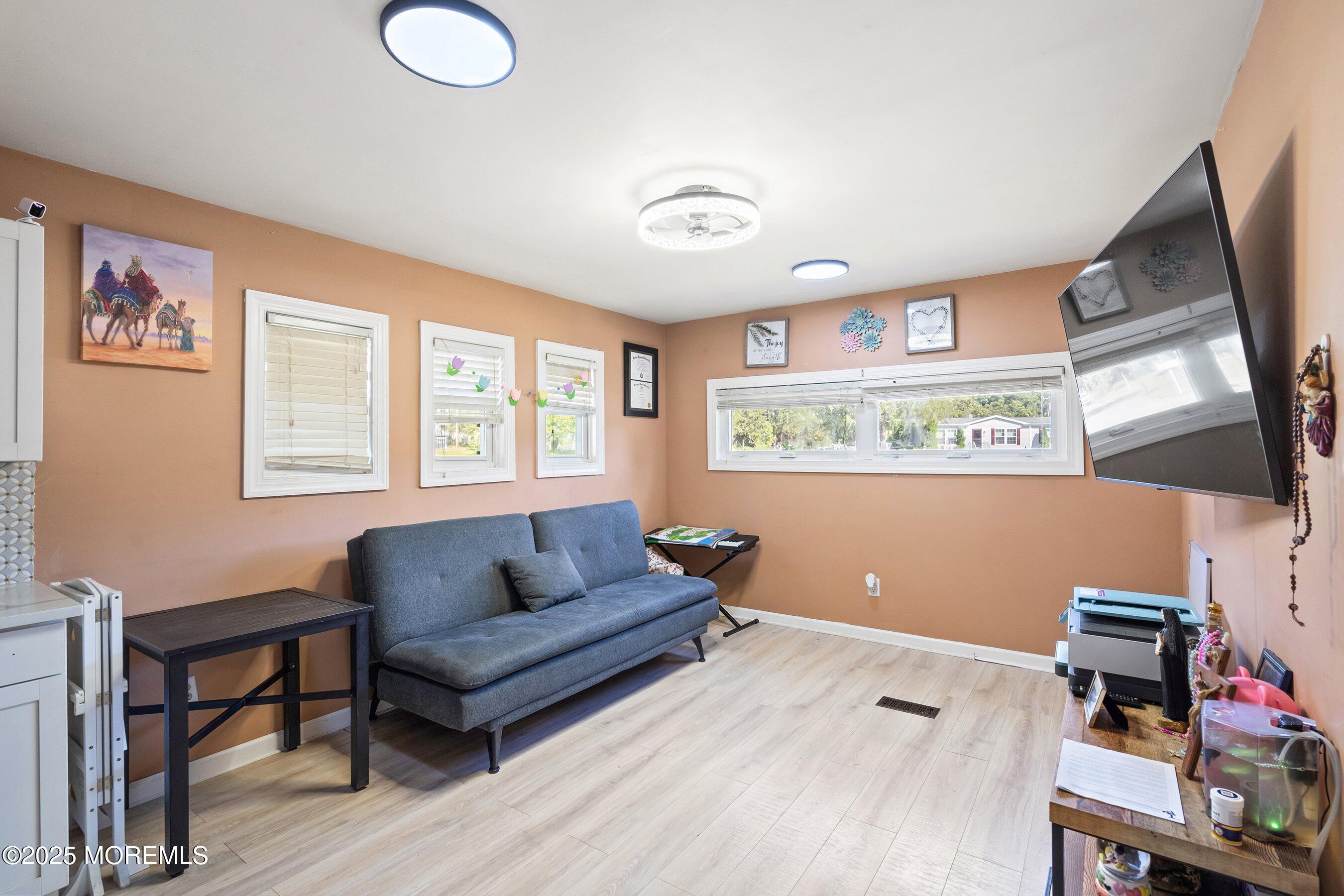 23 Circle, Manchester, NJ, 08759 image 6