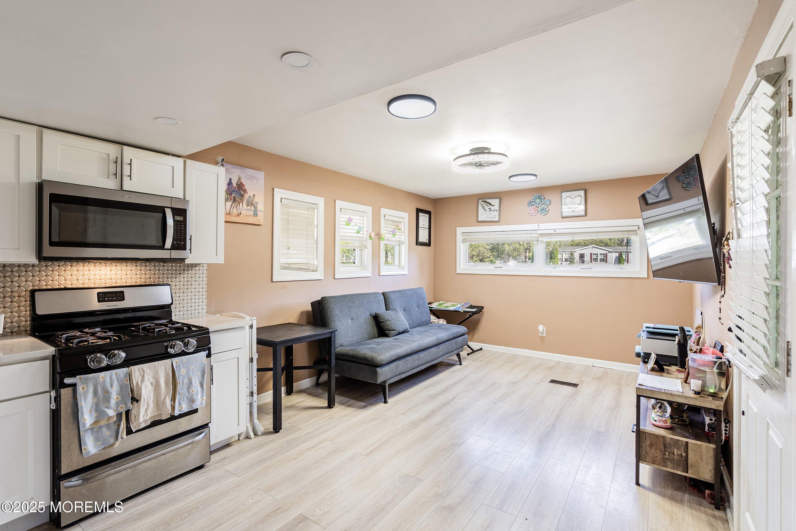 23 Circle, Manchester, NJ, 08759 image 8