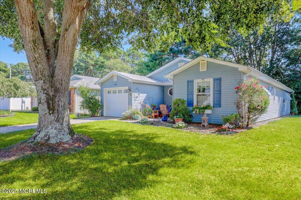 139 Lions Head Boulevard Image 4