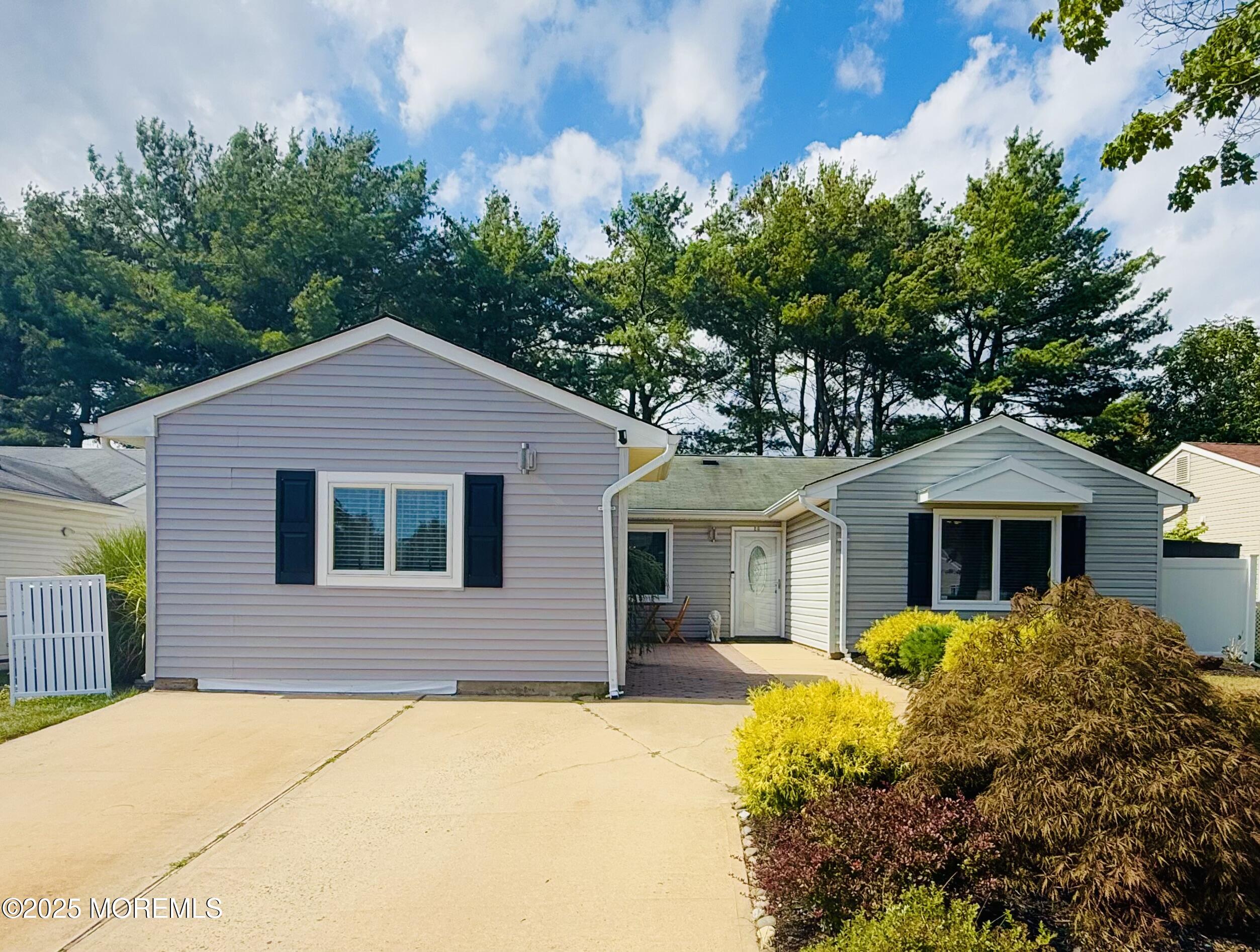 20 Long Road, Freehold, NJ, 07728