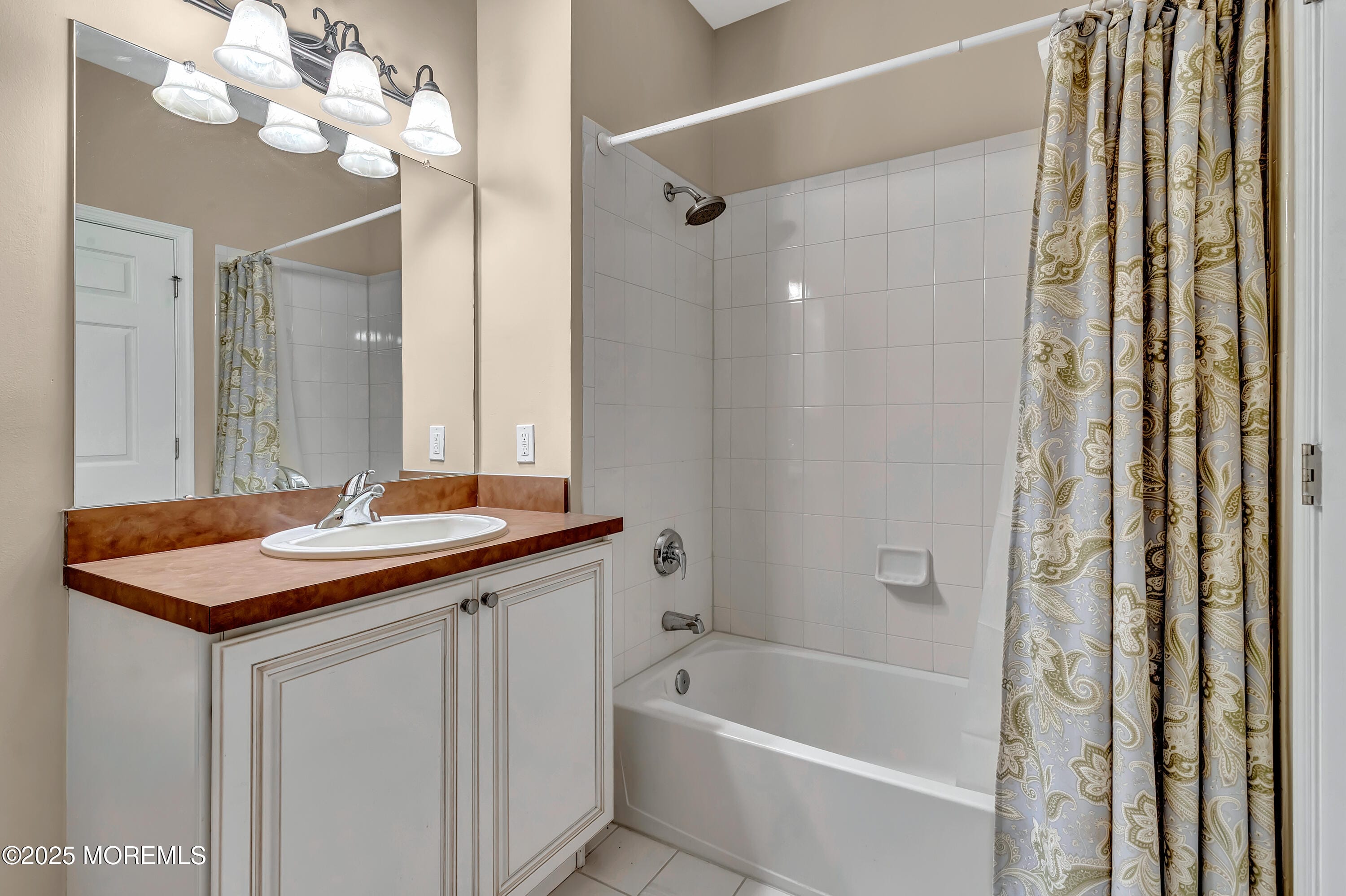 232 Sophee Lane, Lakewood, NJ, 08701 image 21