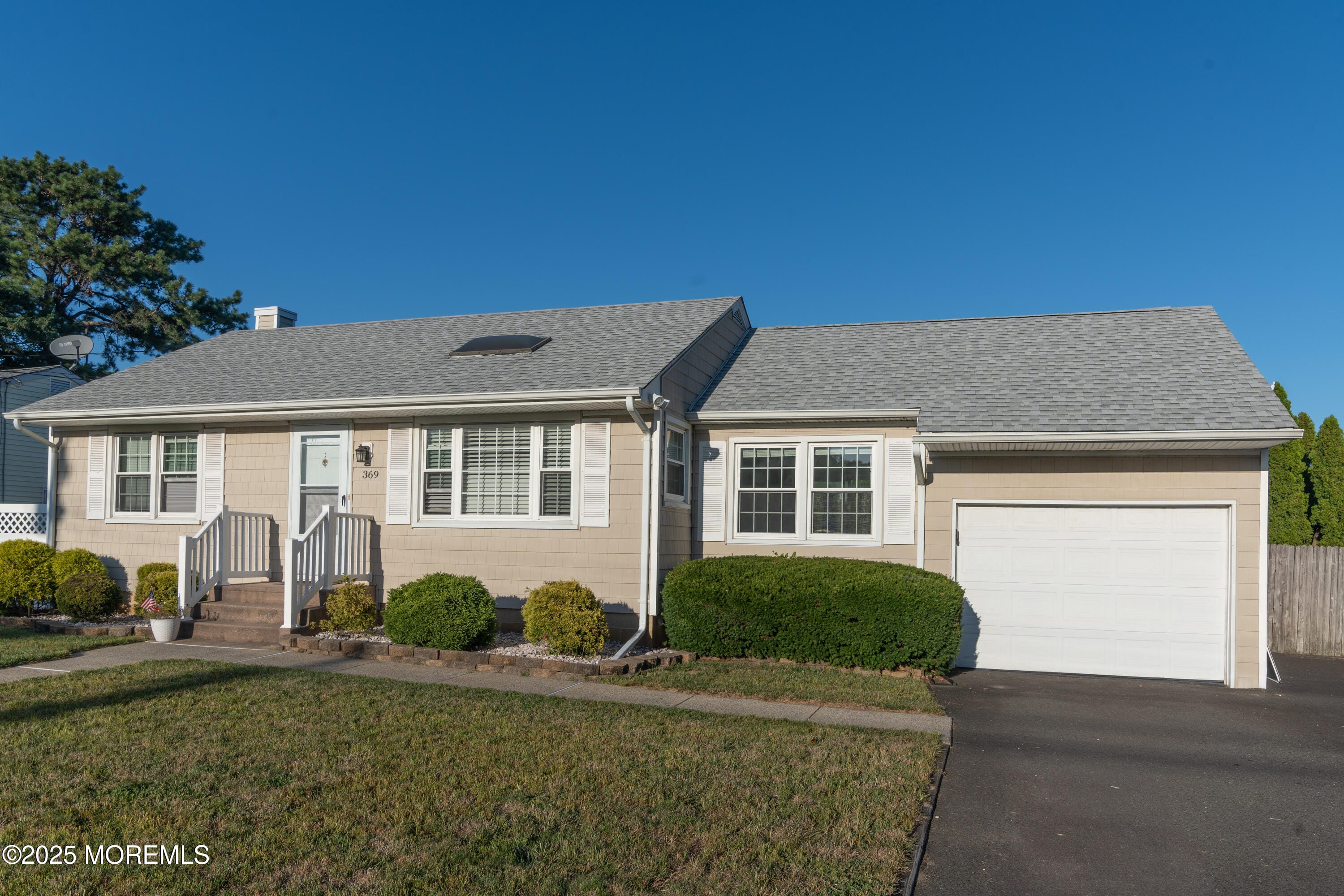 369 Georgia Drive Image 2