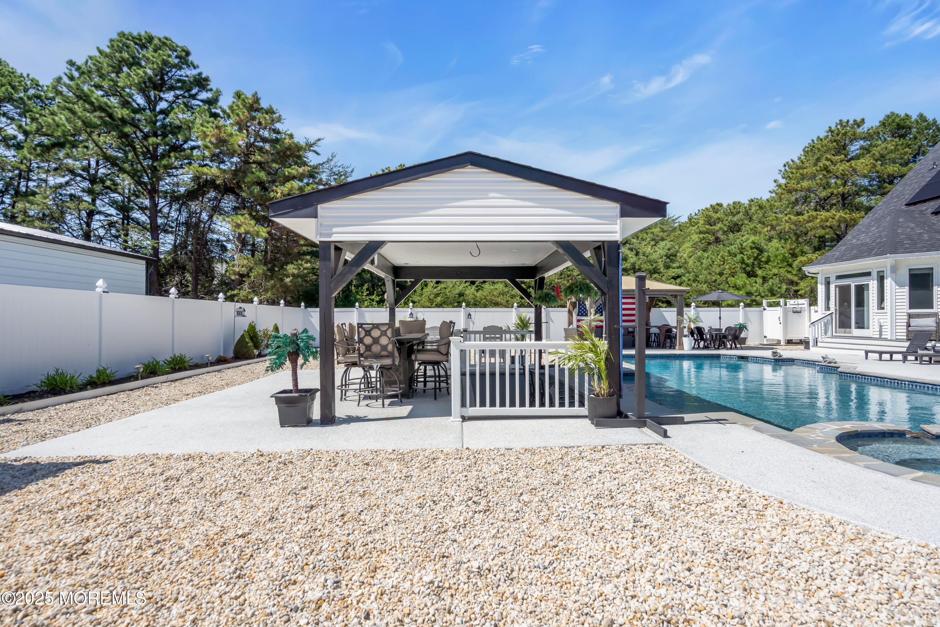 163 Sprague Avenue Image 3