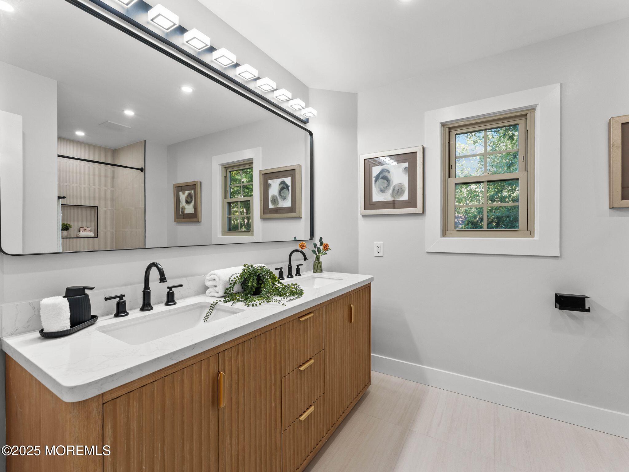 636 Petunia Lane, Whiting, NJ, 08759 image 14
