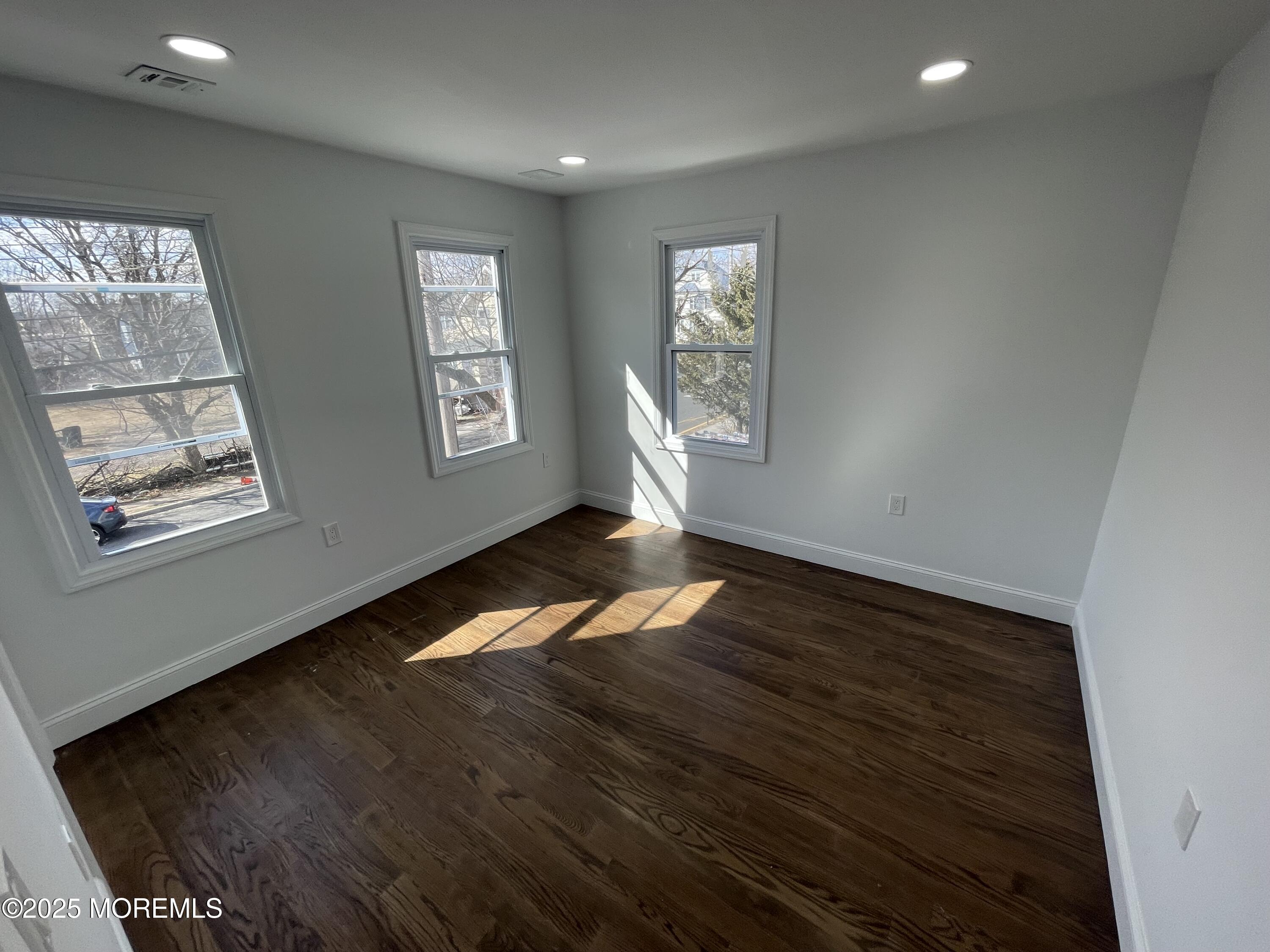 253 S Pearl Street, Red Bank, NJ, 07701 image 8