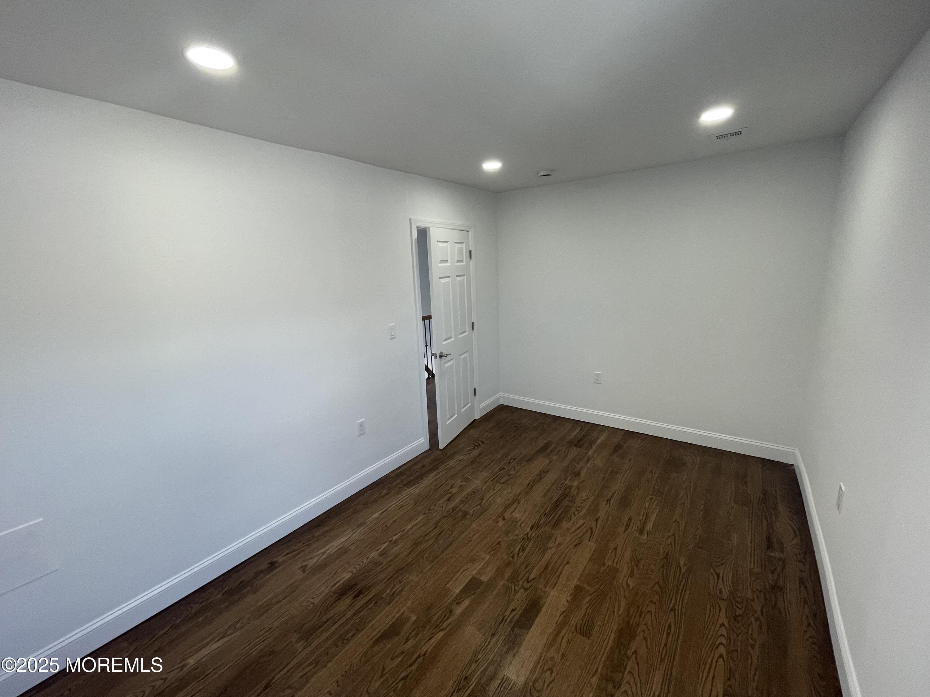 253 S Pearl Street, Red Bank, NJ, 07701 image 12