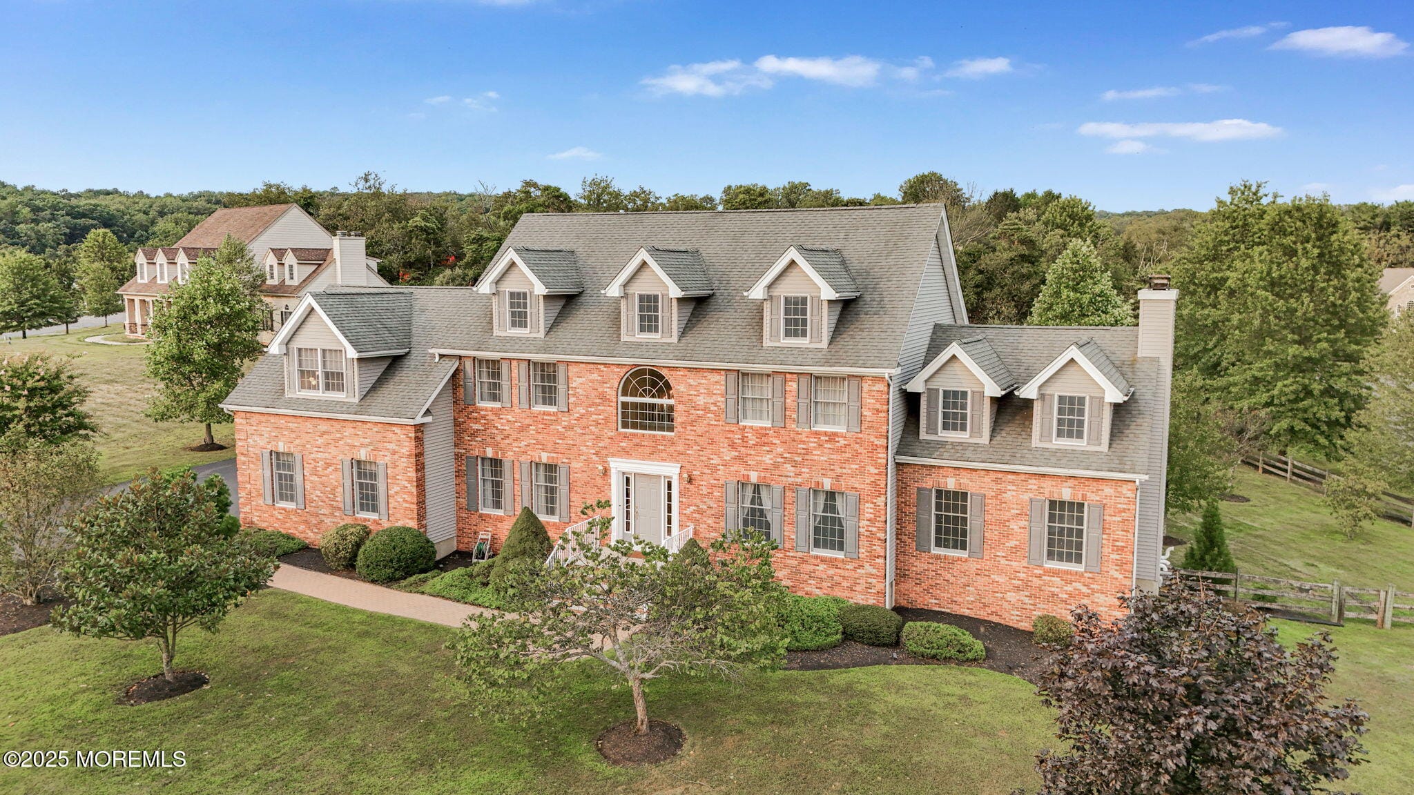 8 Hemingway Drive Image 1