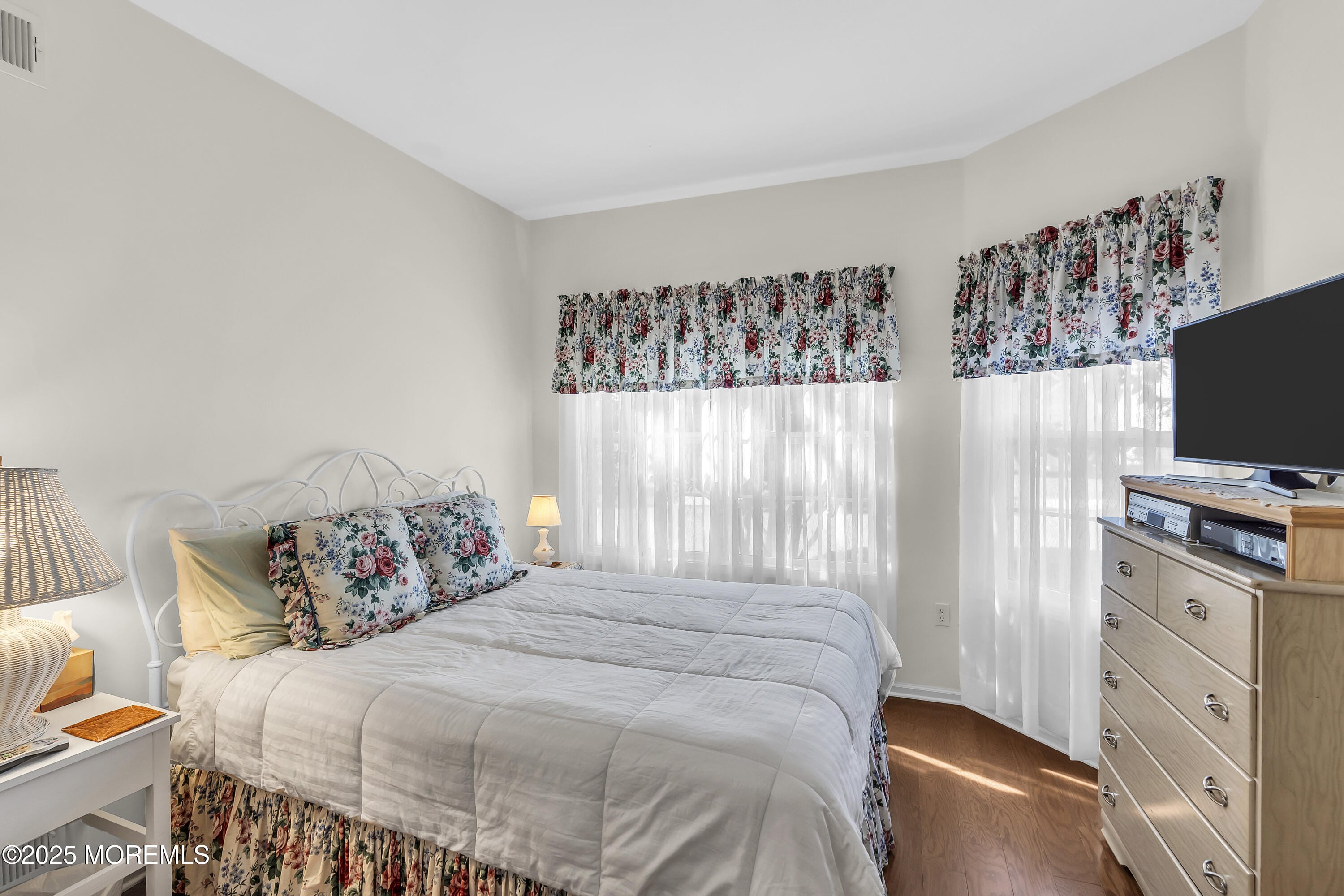 20 Snowberry Lane, Howell, NJ, 07731 image 23