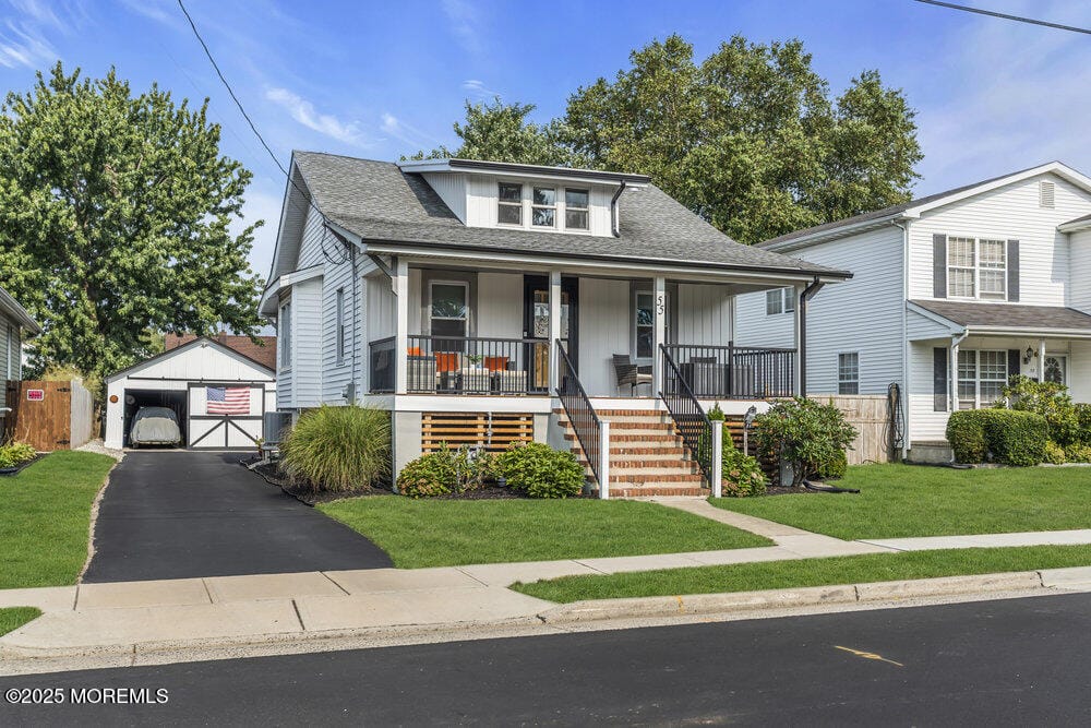 55 Merritt Avenue Image 2