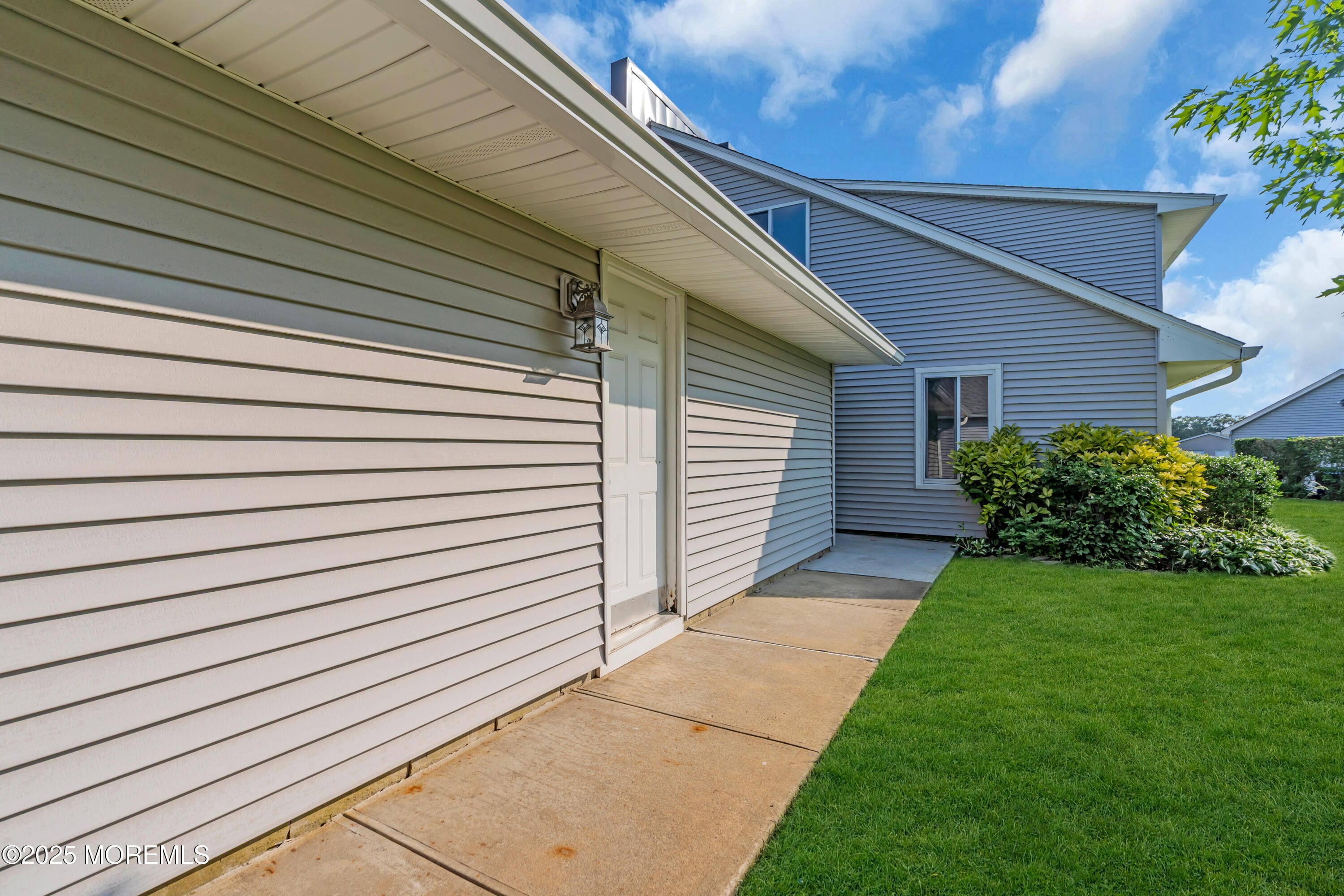 23 Arlene Court 4103 Image 4