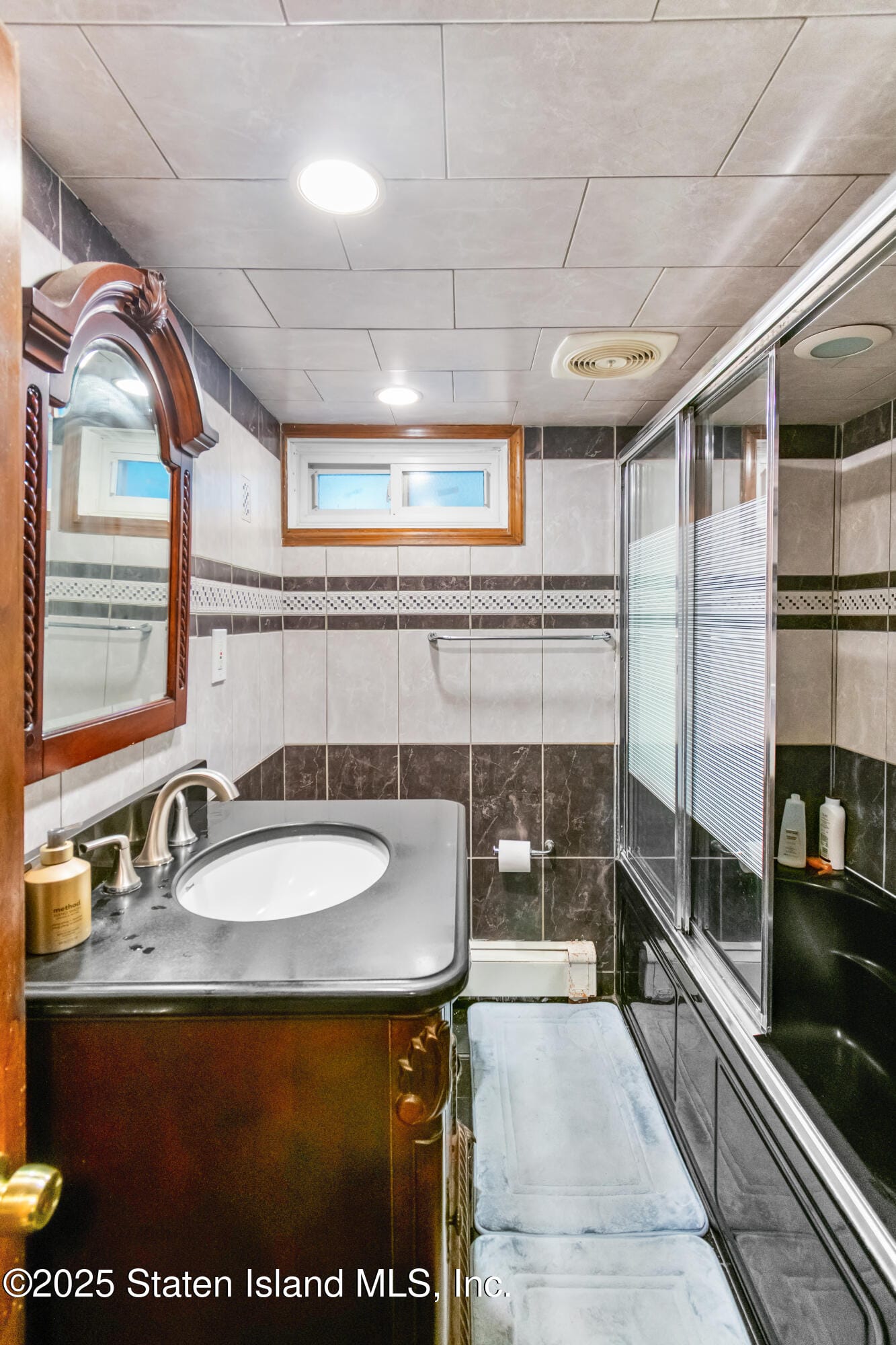 44 Holden Boulevard, Staten Island, NY, 10314 image 19