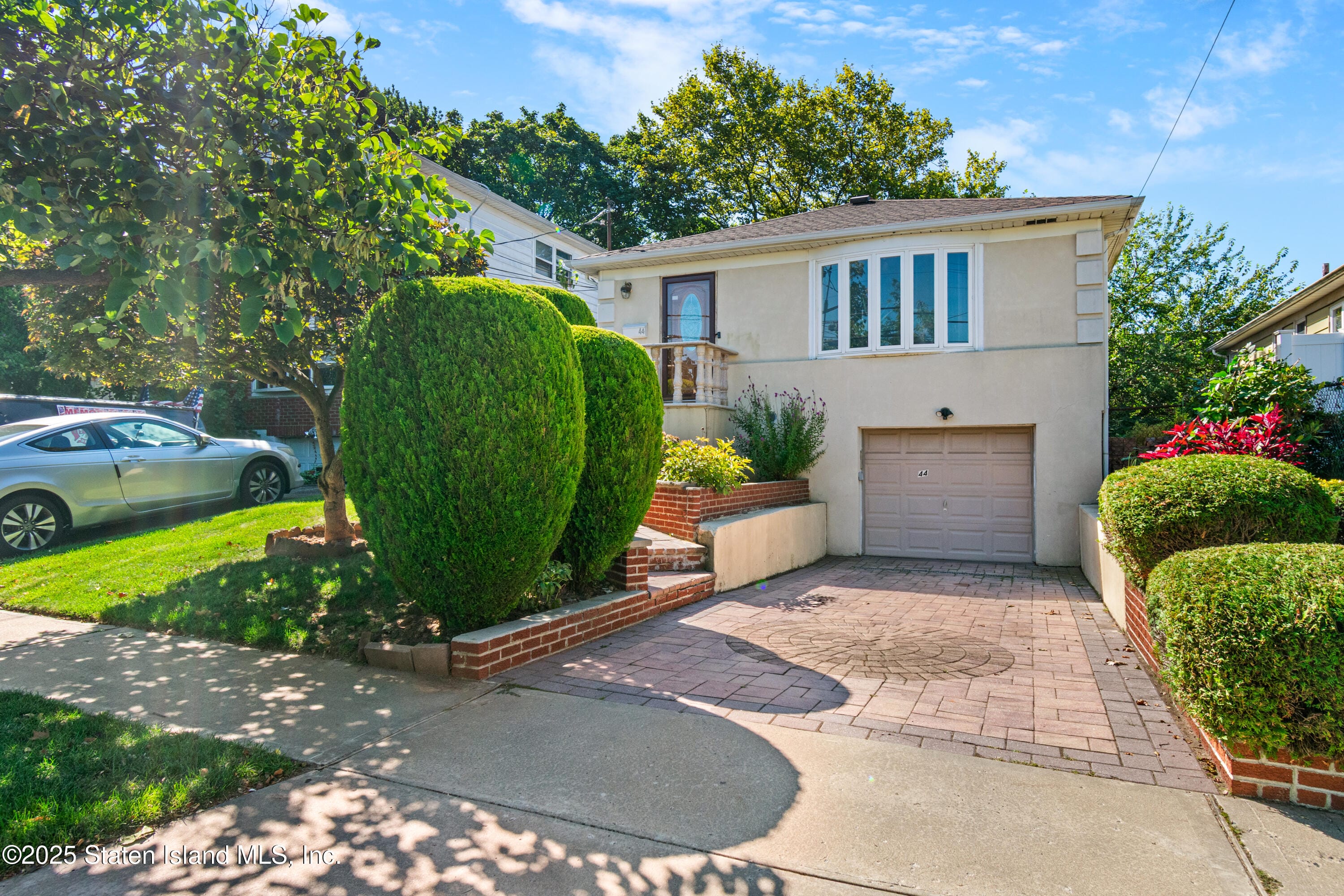 44 Holden Boulevard, Staten Island, NY, 10314