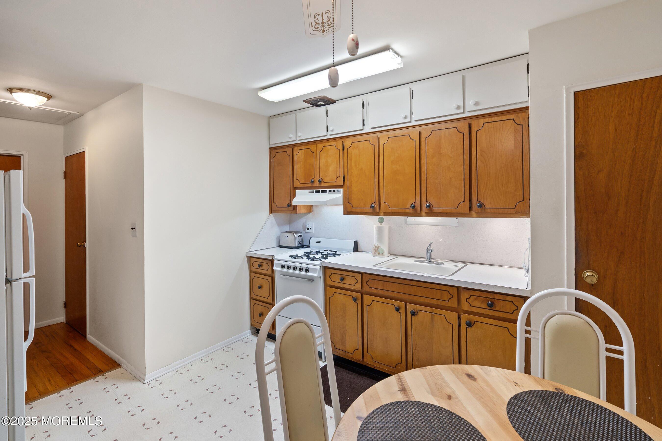 9 D Dove Street D, Manchester, NJ, 08759 image 18