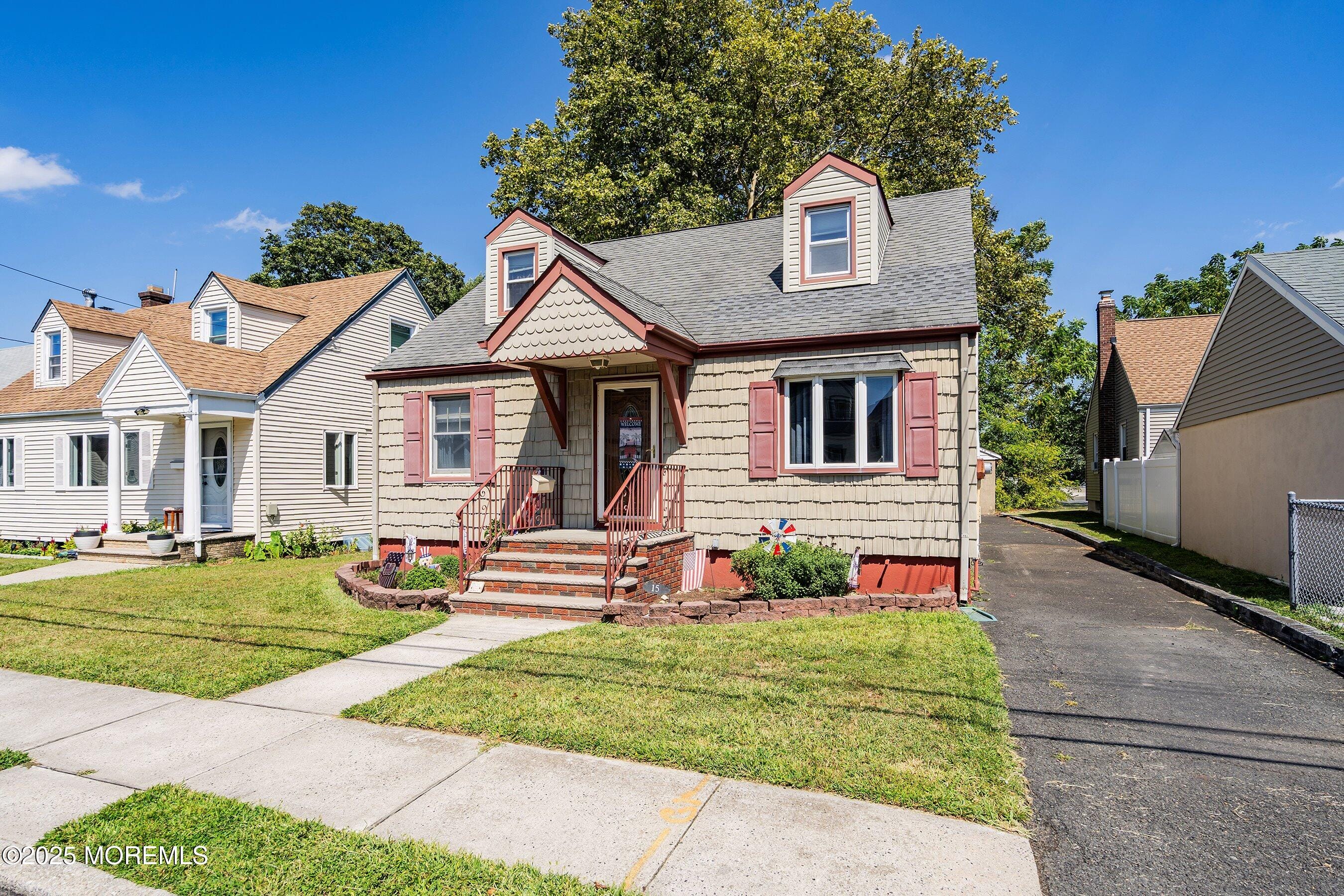 15 Bertram Avenue Image 4
