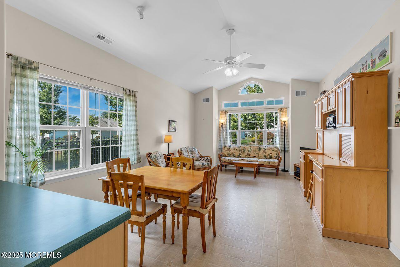 12 Medici Drive, Franklin Twp, NJ, 08873 image 16